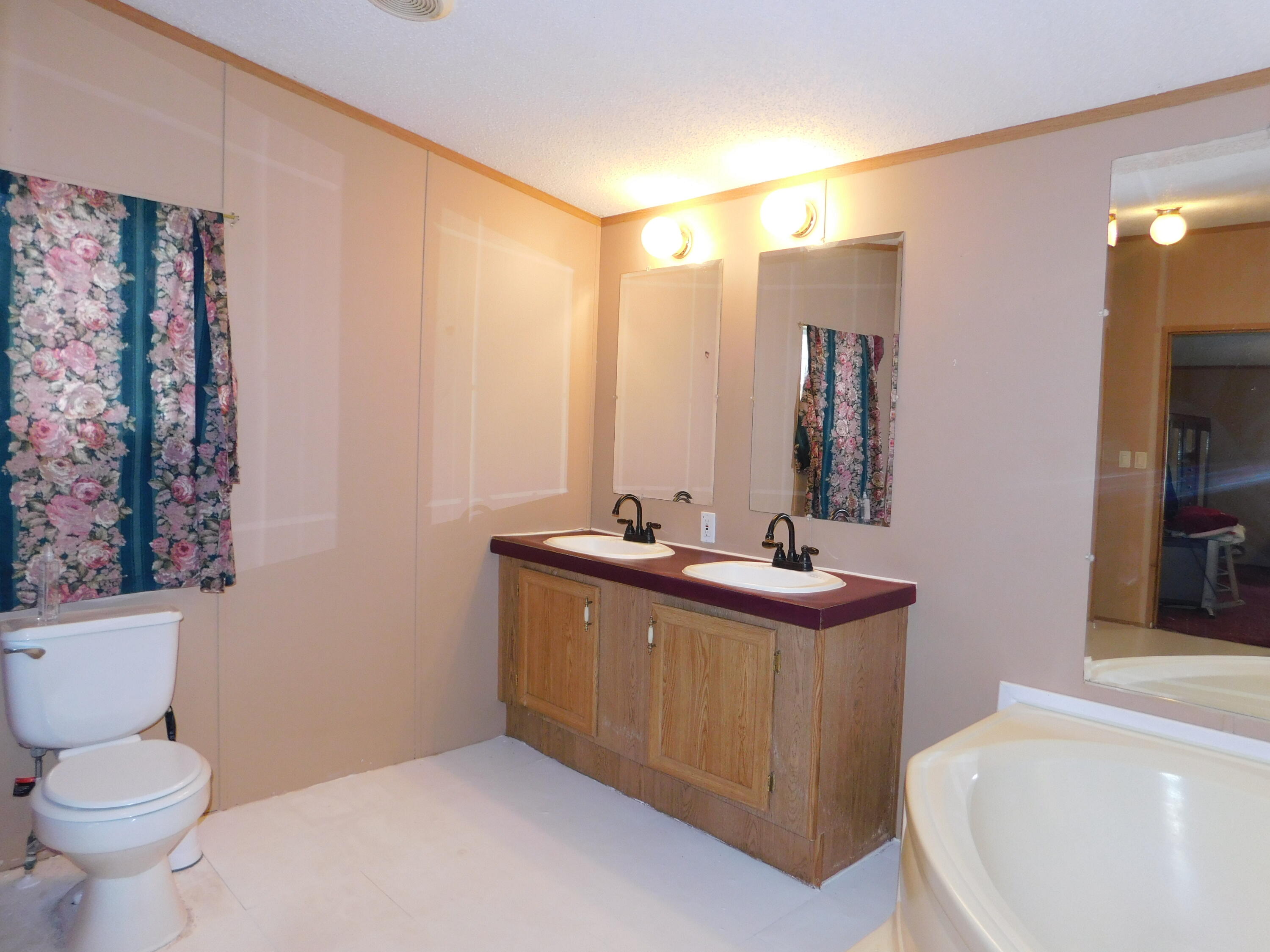 16062 U.s. 421 Property Photo 24