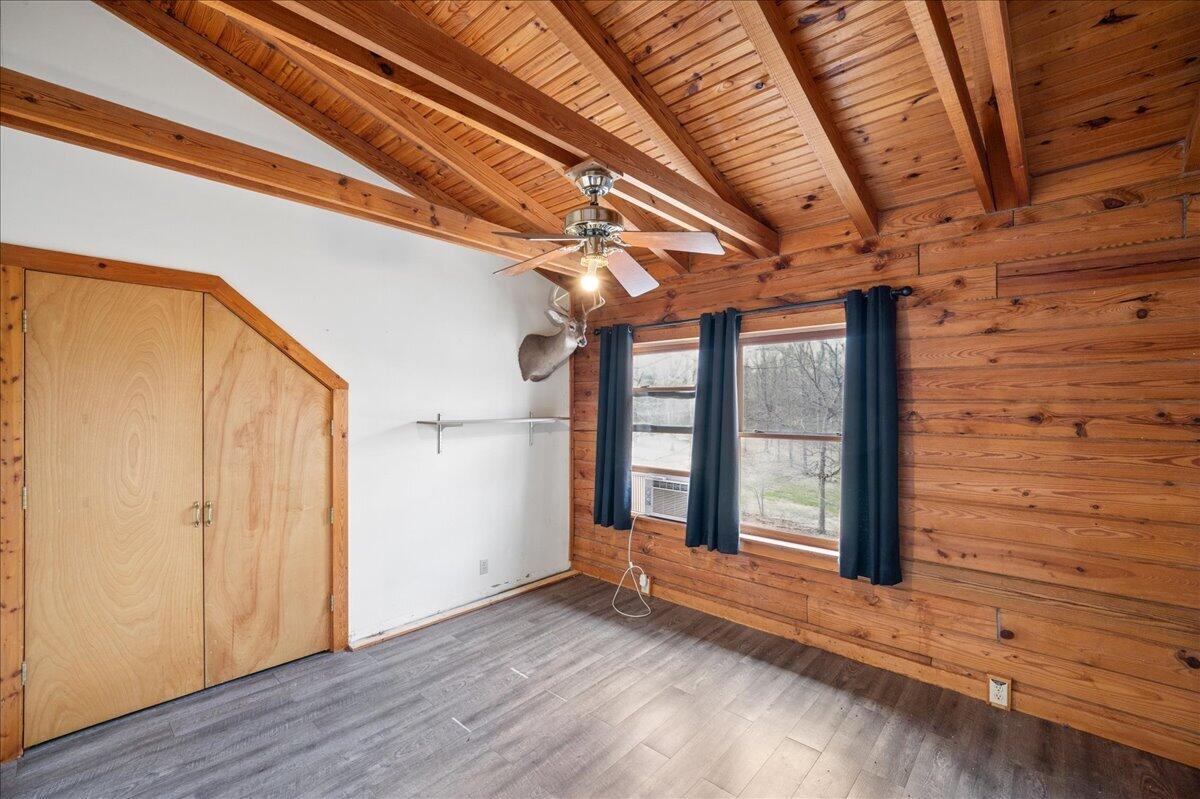 1049 Mcdonald Road Property Photo 15