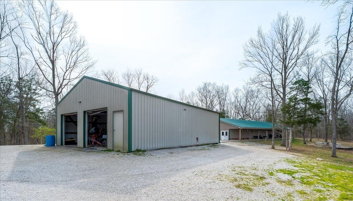 1049 Mcdonald Road Property Photo 24