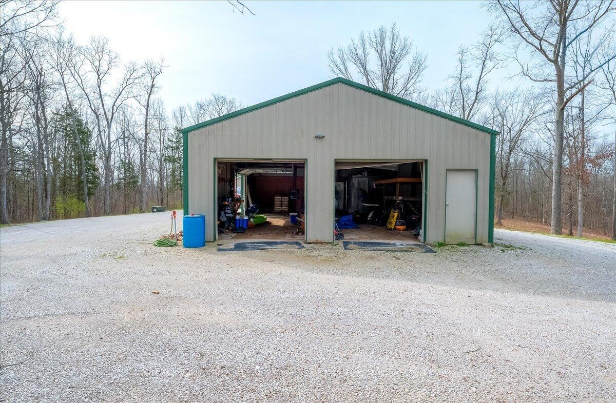 1049 Mcdonald Road Property Photo 25