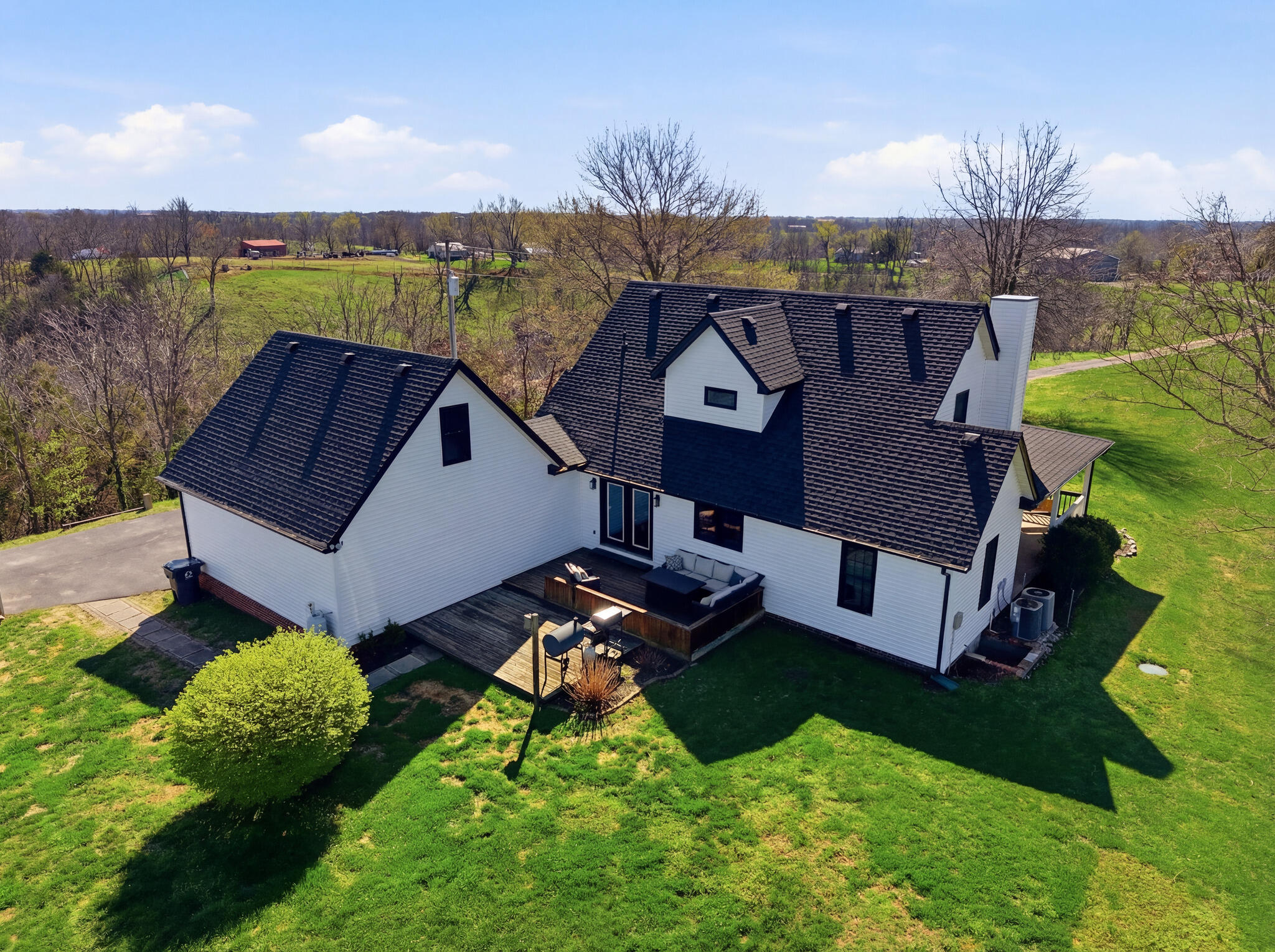 2259 Jacks Creek Road Property Photo 45