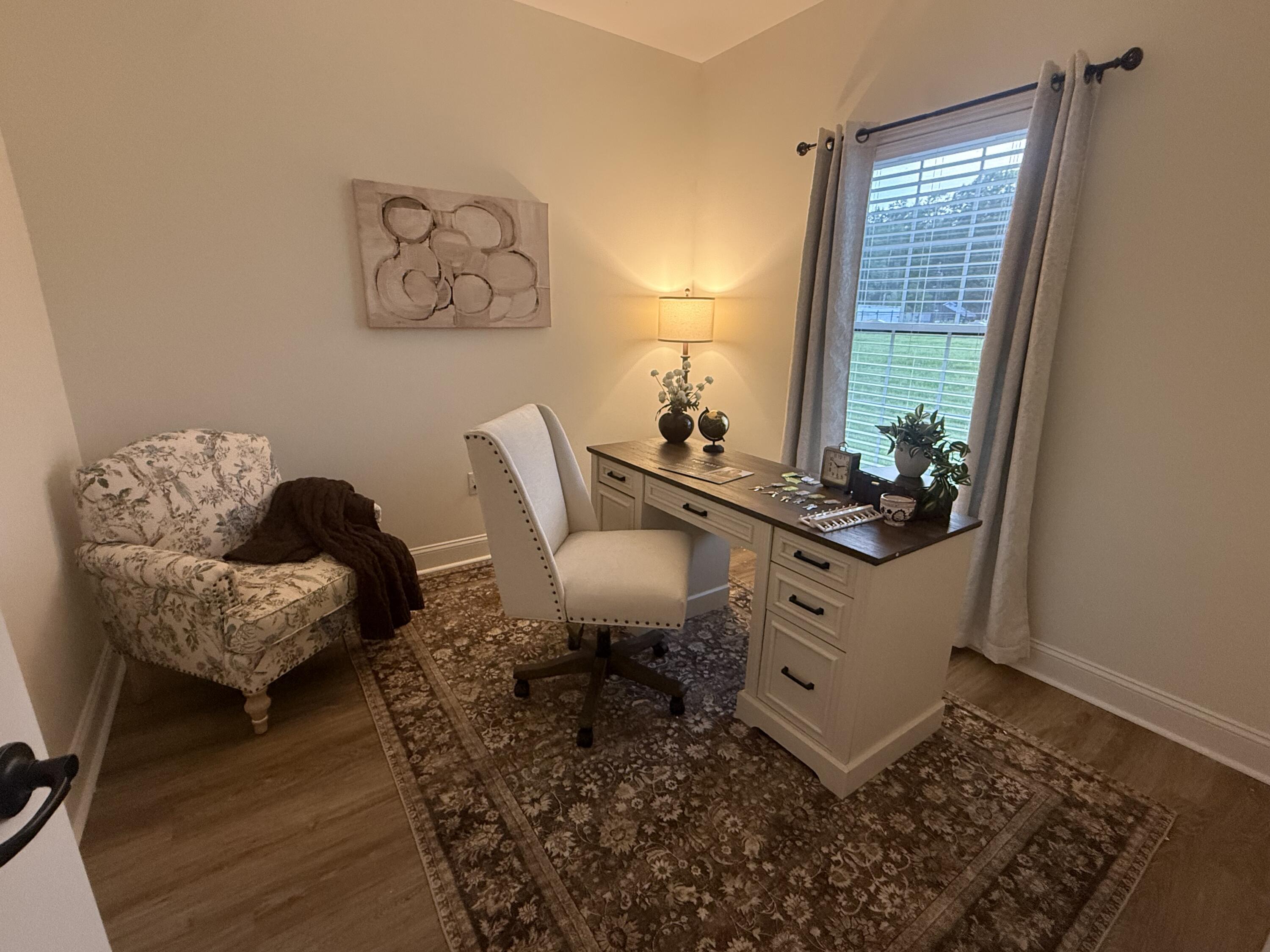 300 Cinchpost Circle Property Photo 5