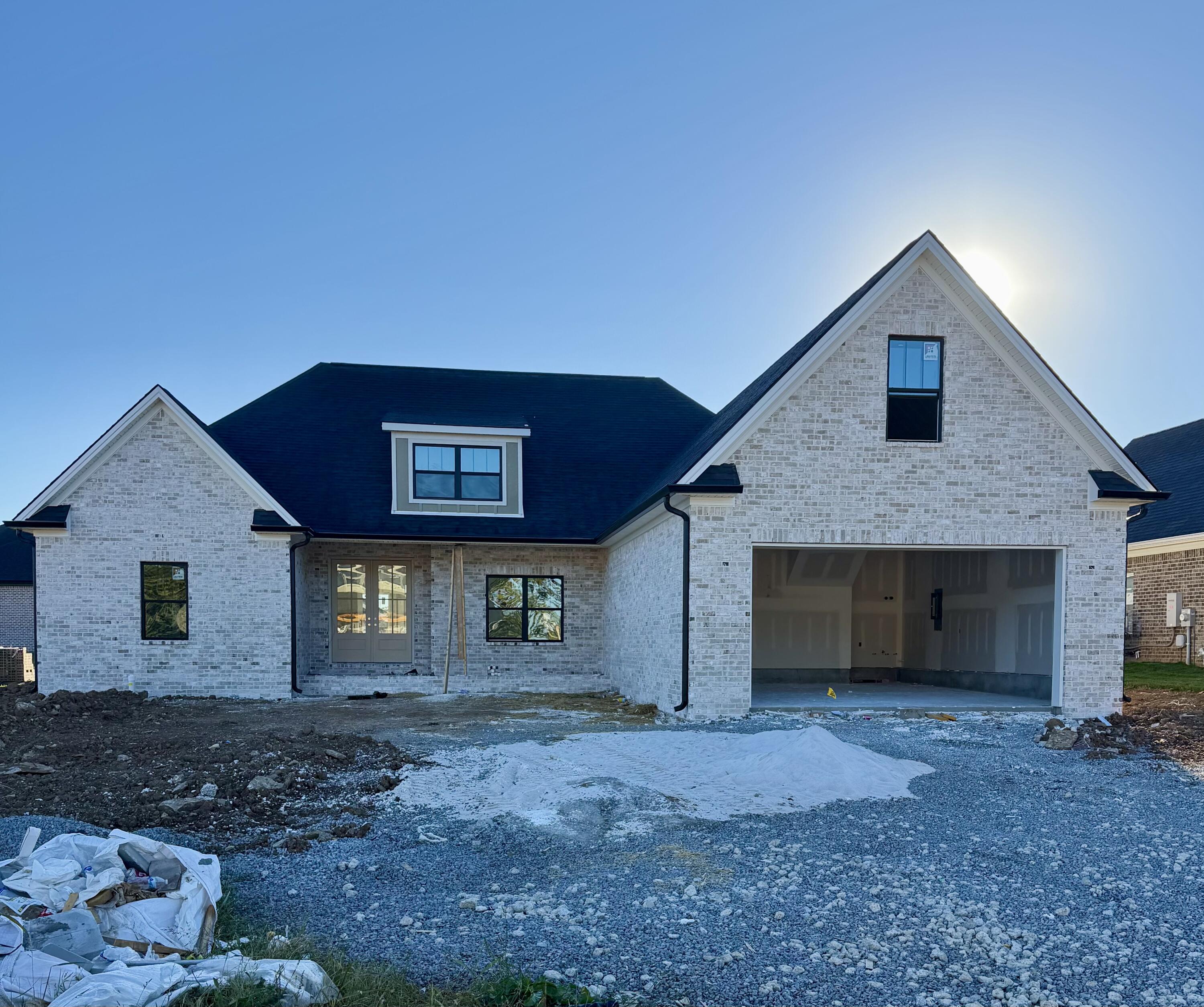 104 Wiley Way Property Photo 1