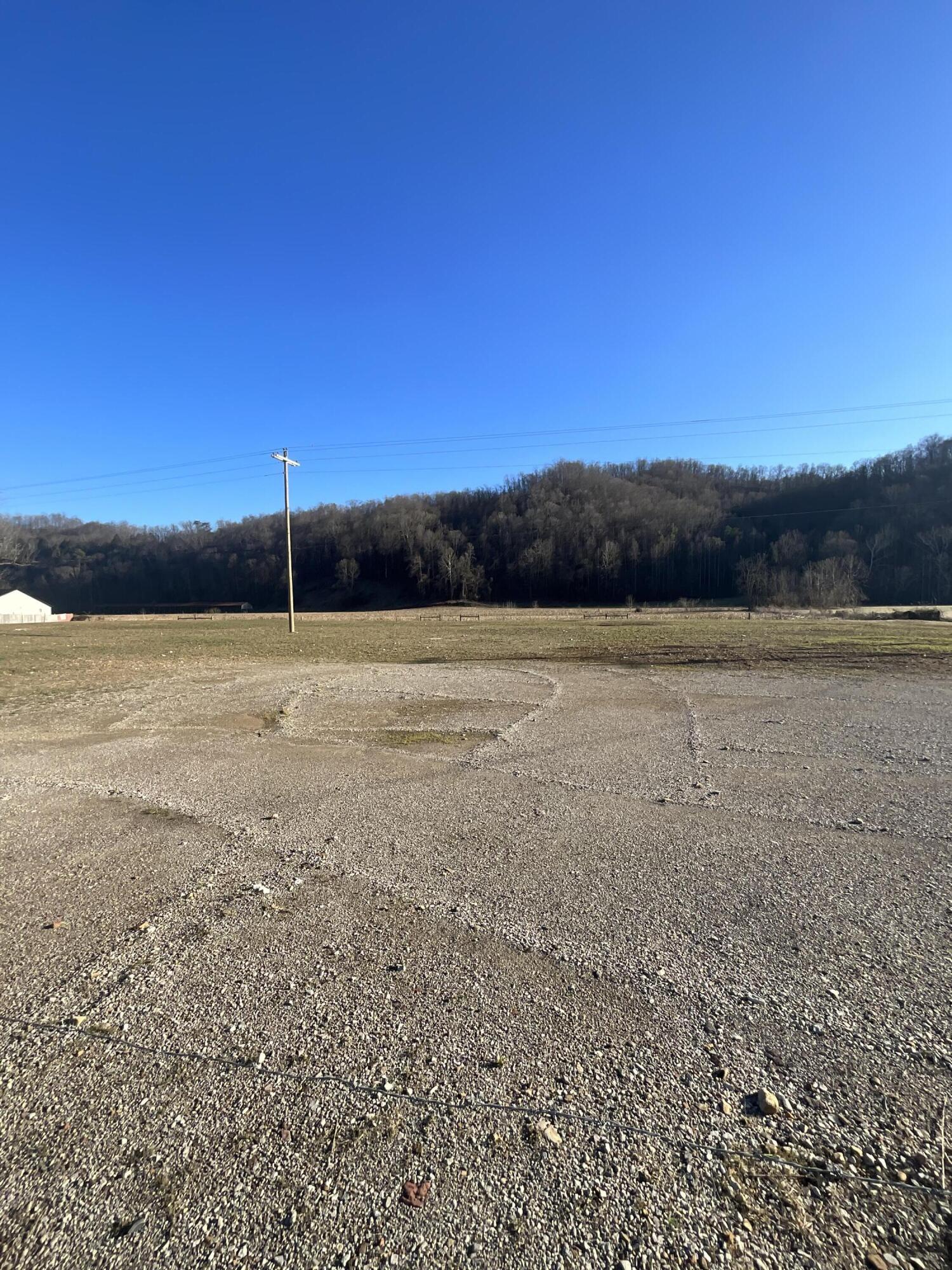 00 N Ky-11 Property Photo 1