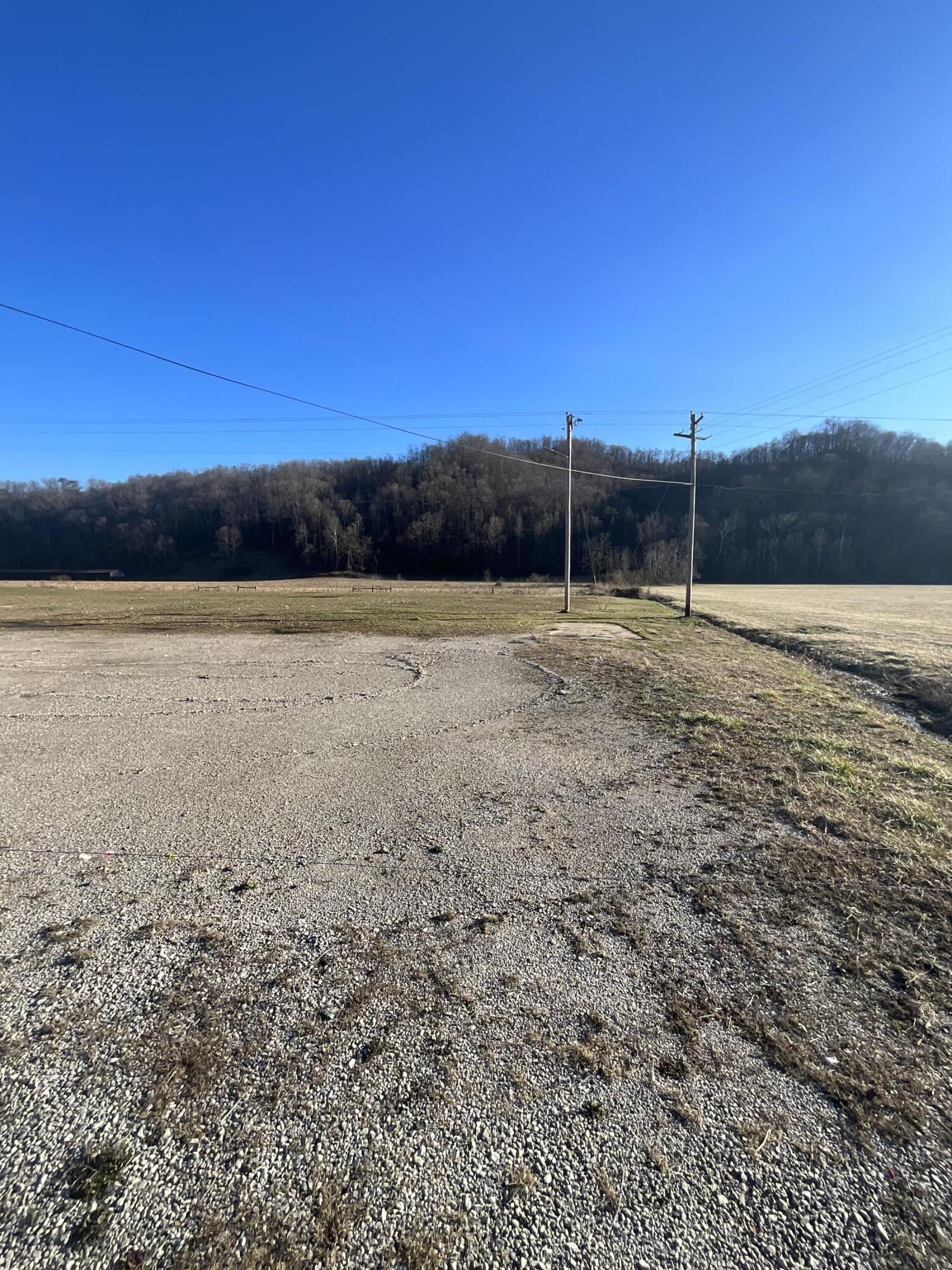 00 N Ky-11 Property Photo 6