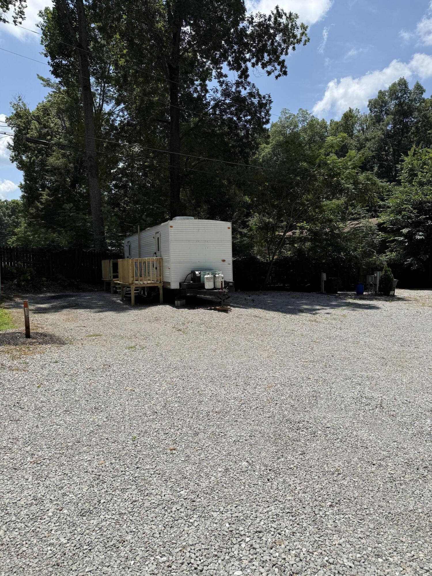 85 Hardwick Lane Property Photo 38