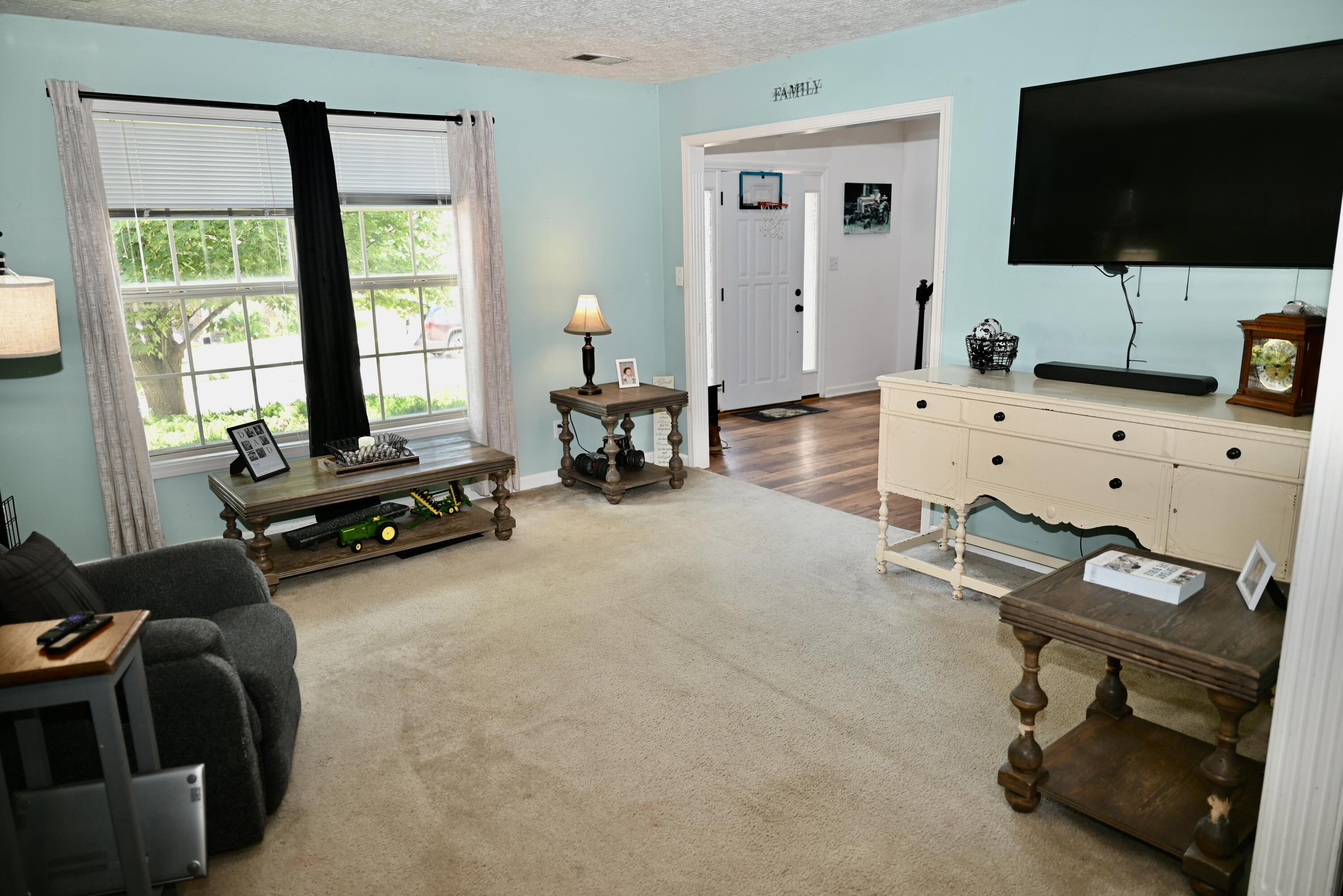 212 Hickory Ridge Lane Property Photo 11