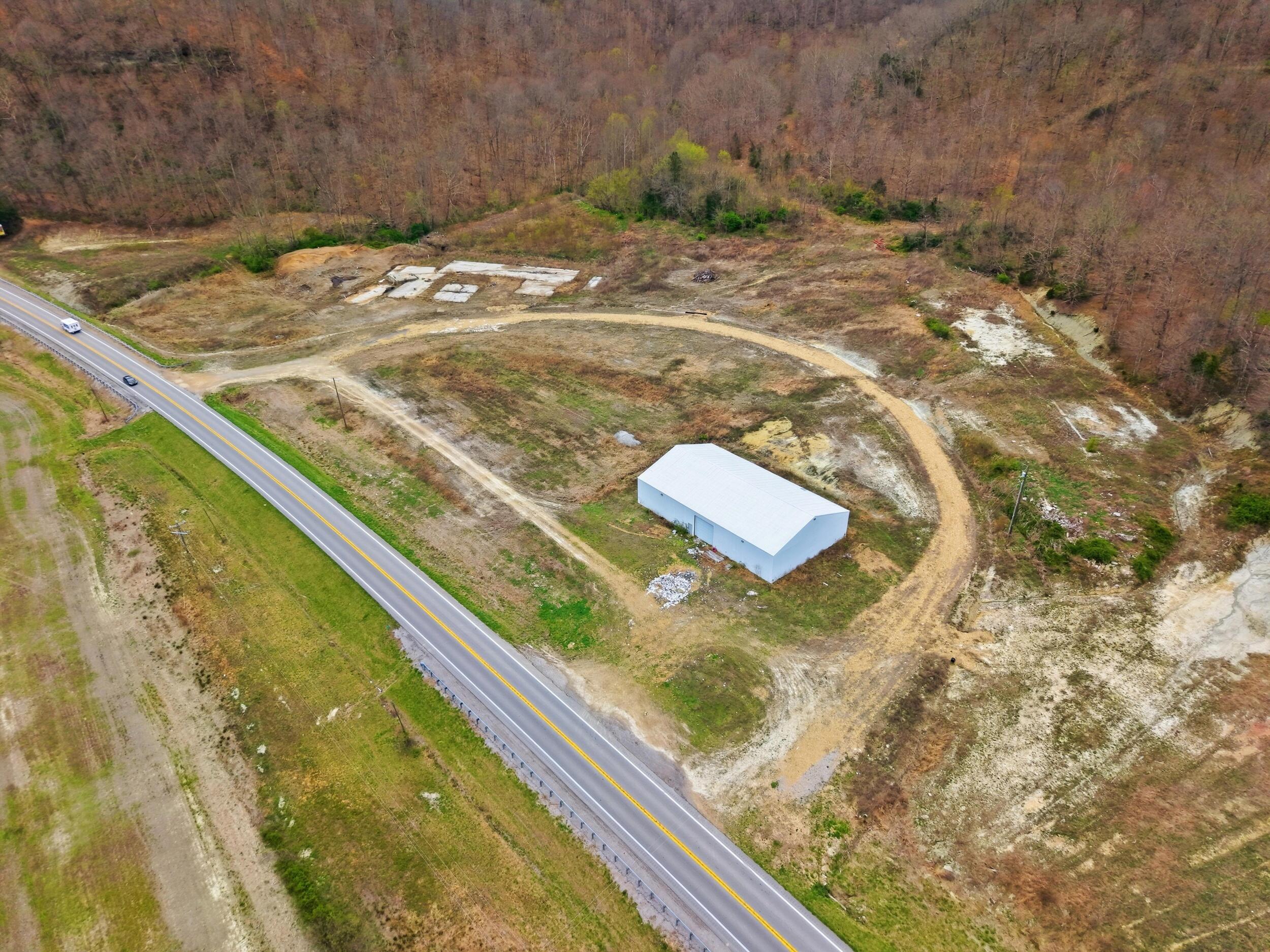 8135 Us-127 Property Photo 1