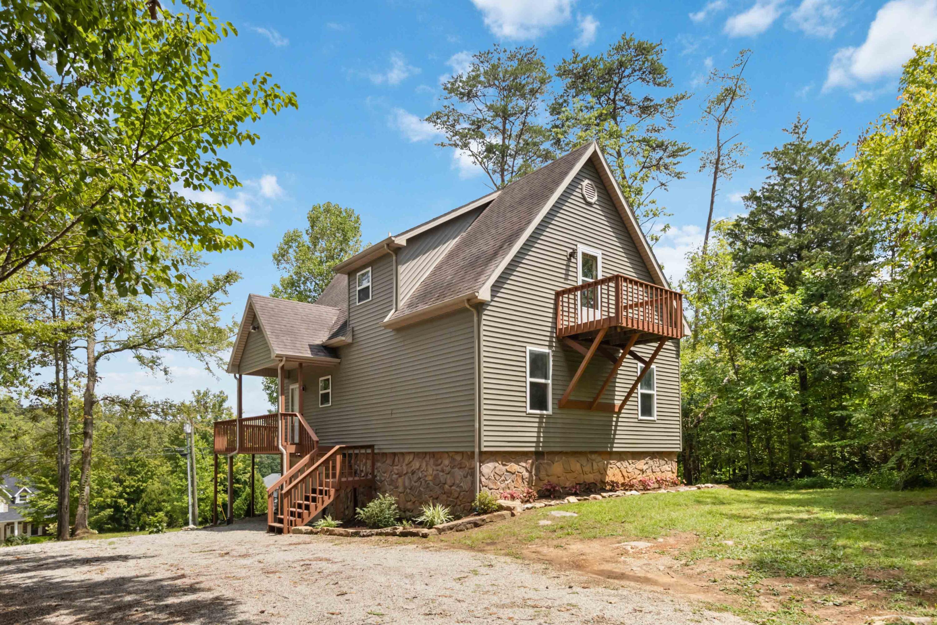 84 Clover Leaf Circle Property Photo 3