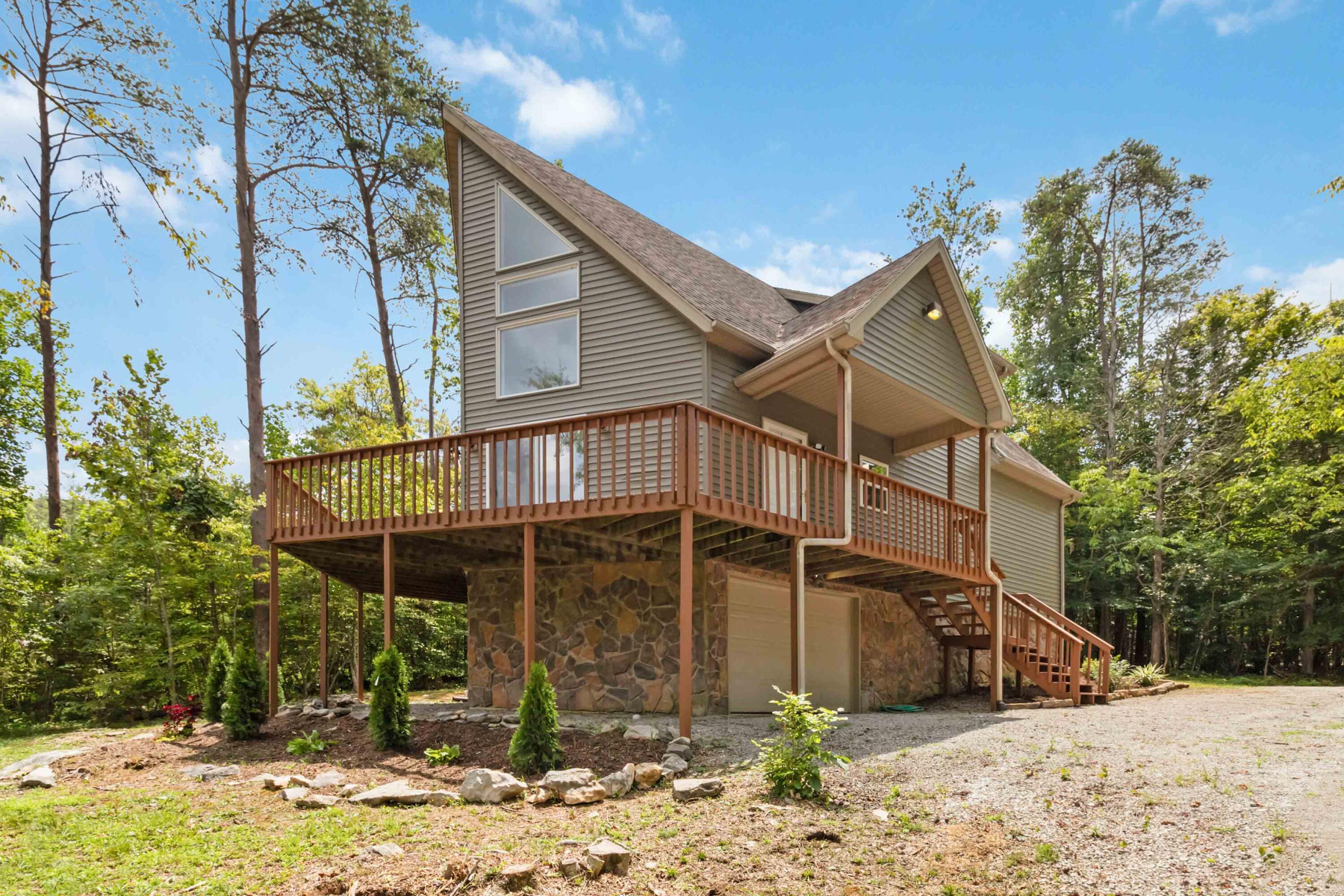84 Clover Leaf Circle Property Photo 4