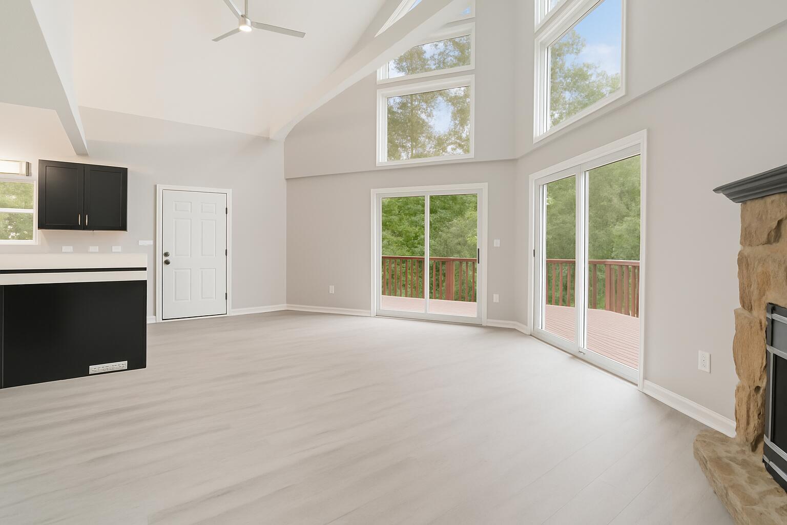 84 Clover Leaf Circle Property Photo 5