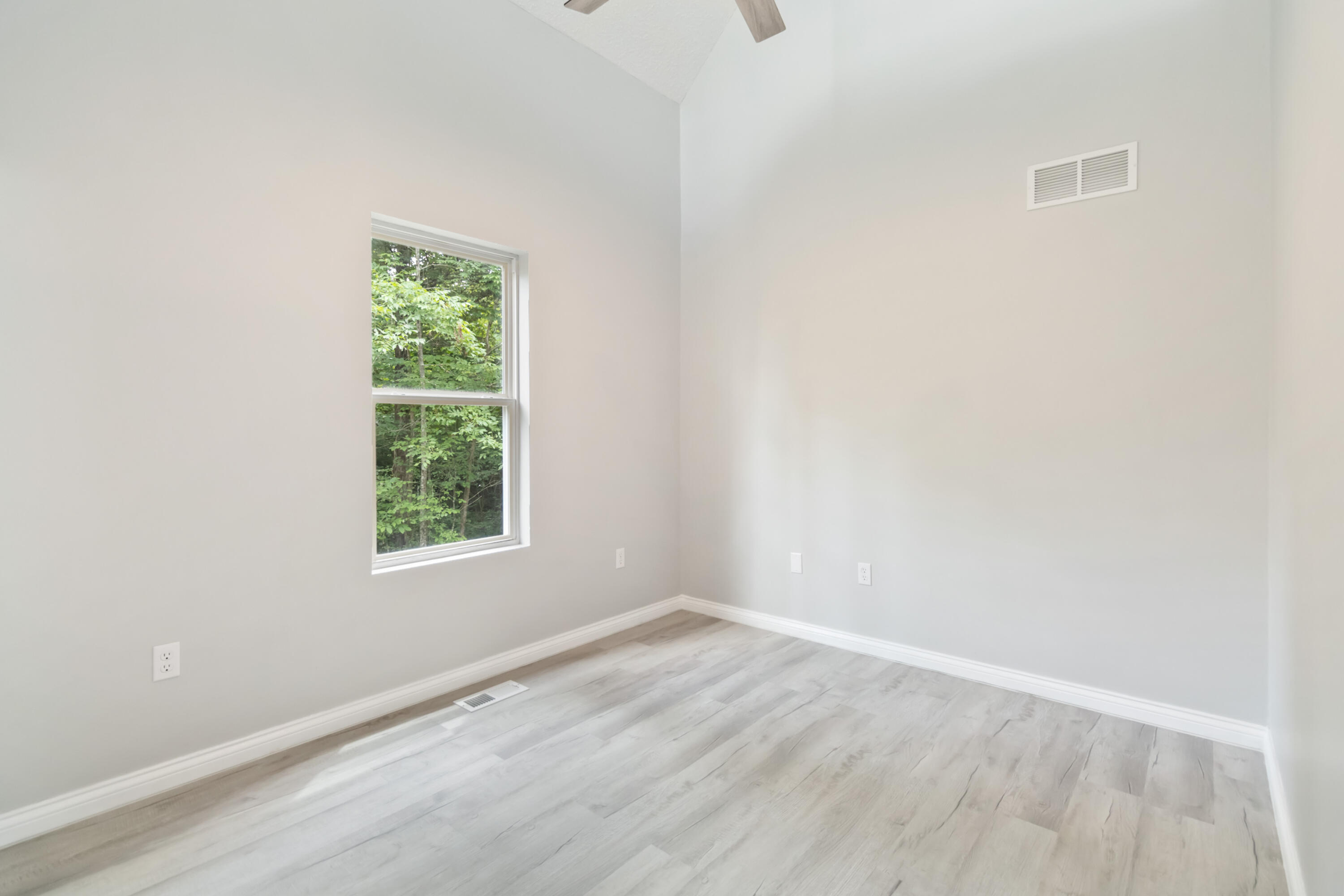 84 Clover Leaf Circle Property Photo 13