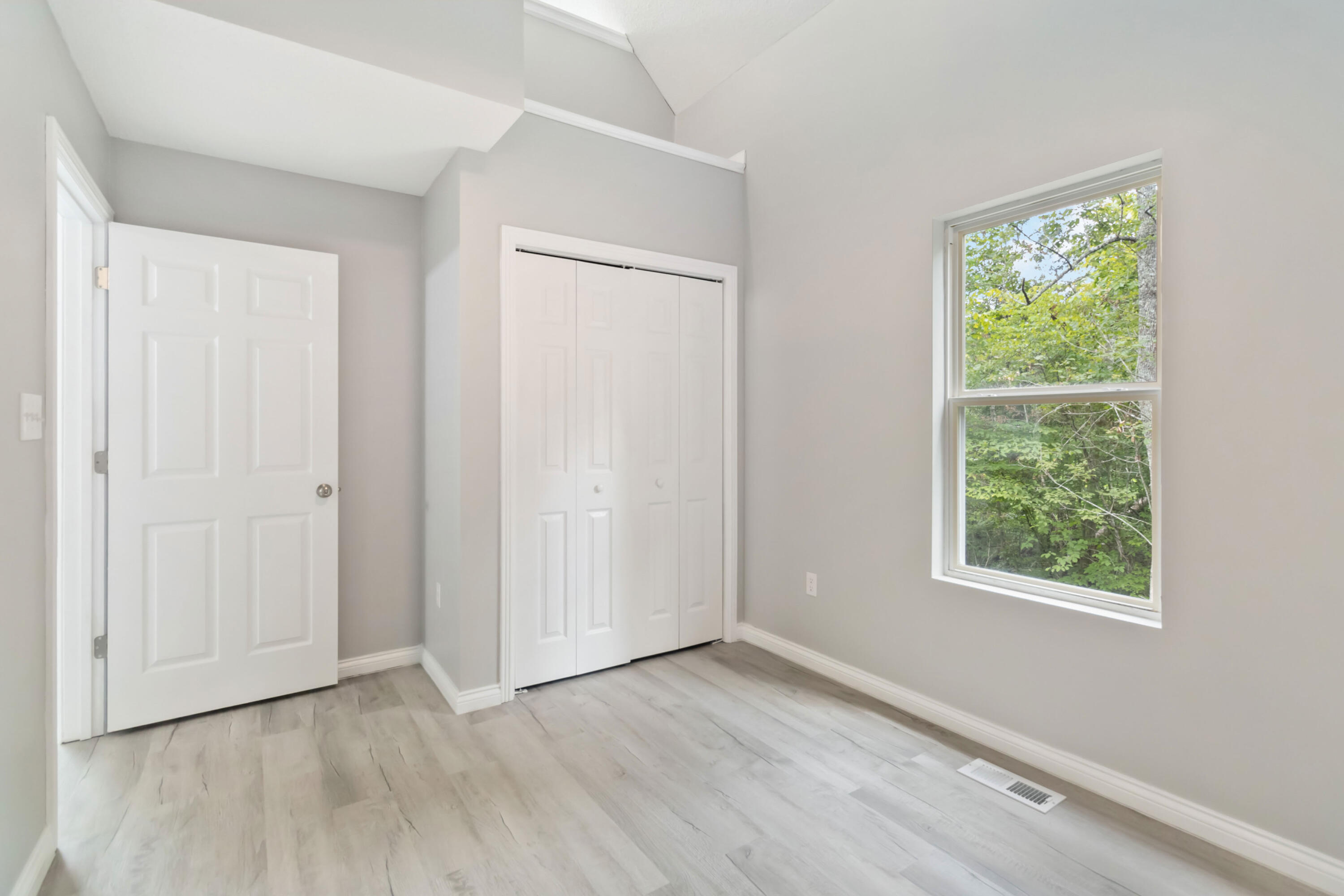 84 Clover Leaf Circle Property Photo 15