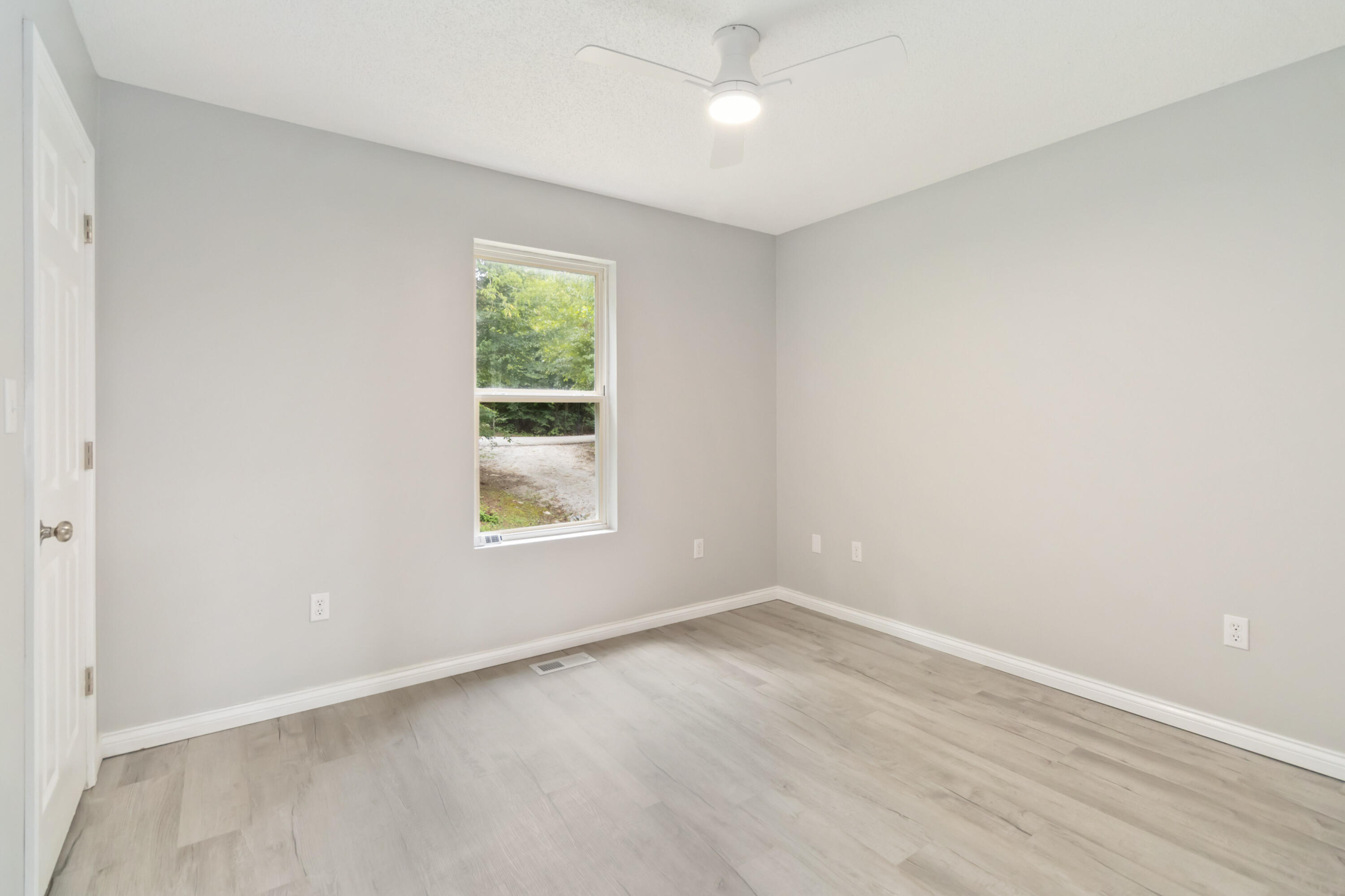 84 Clover Leaf Circle Property Photo 17