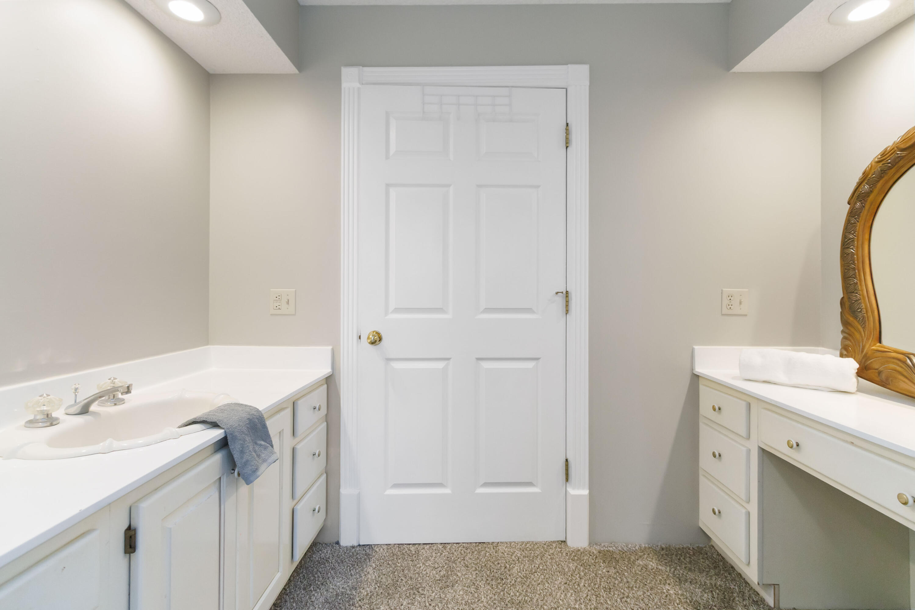 2056 W Laurel Road Property Photo 15