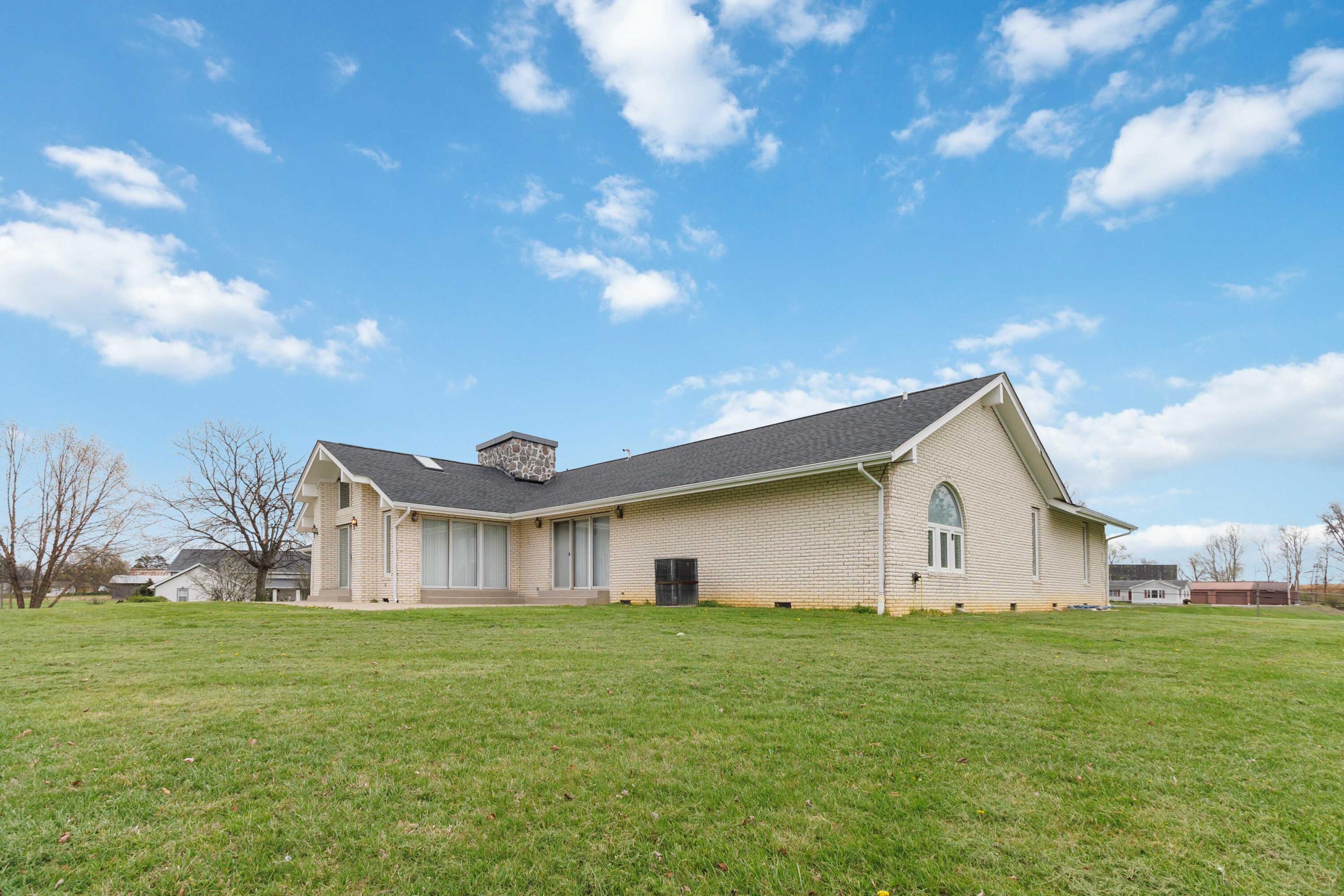 2056 W Laurel Road Property Photo 18