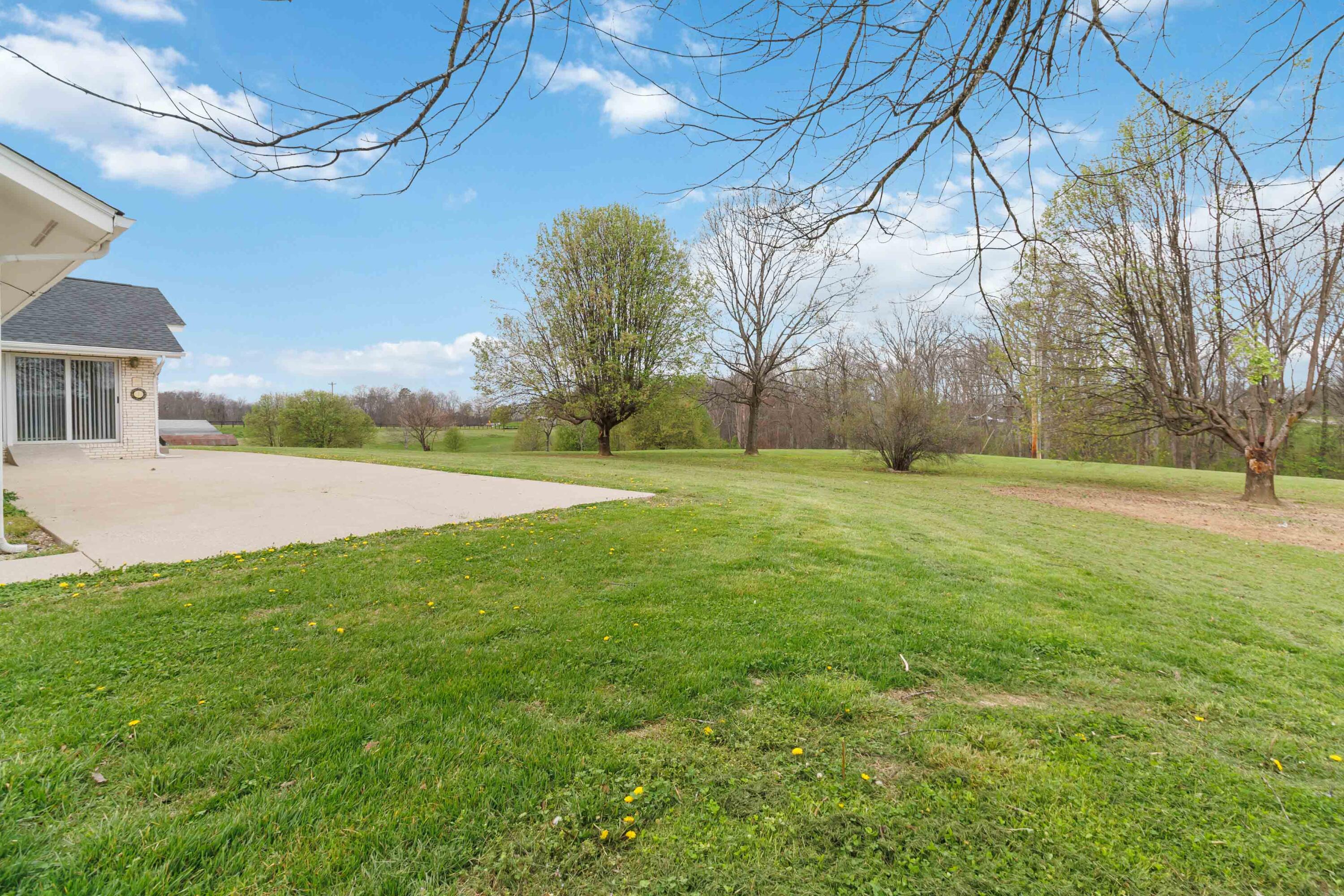 2056 W Laurel Road Property Photo 21