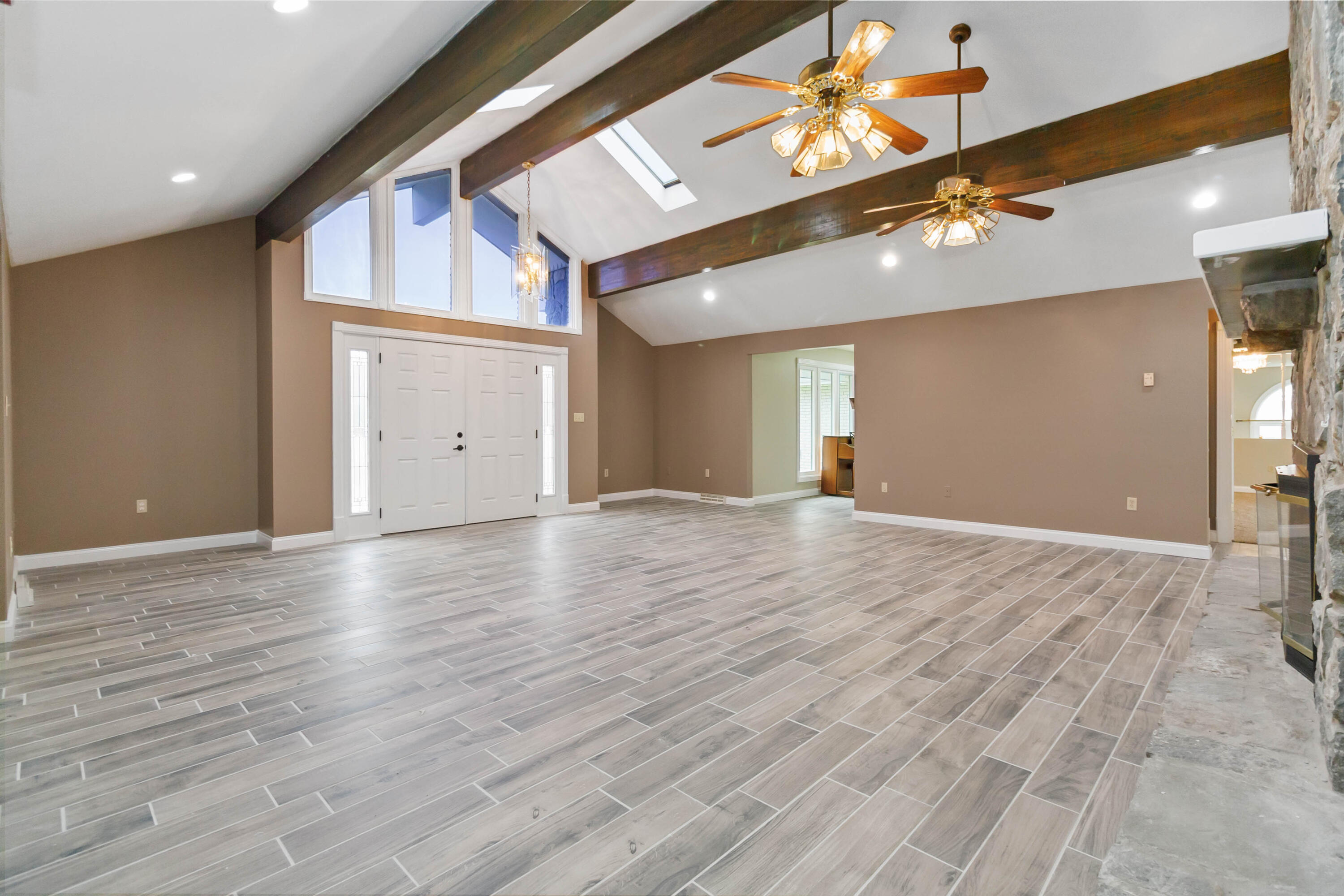 2056 W Laurel Road Property Photo 26