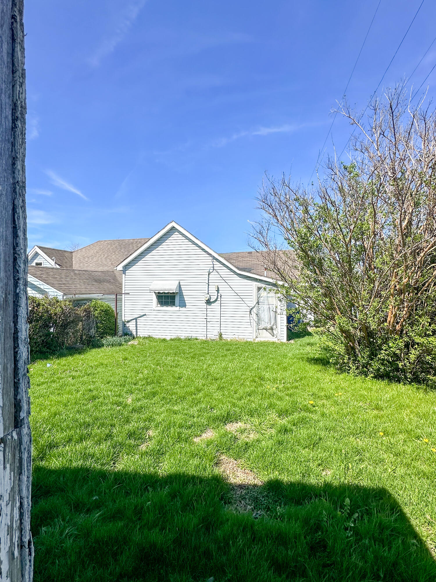 174 Cook Avenue Property Photo 6