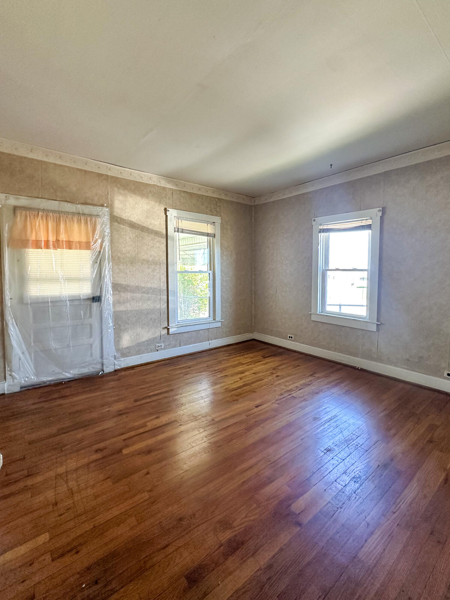 174 Cook Avenue Property Photo 17