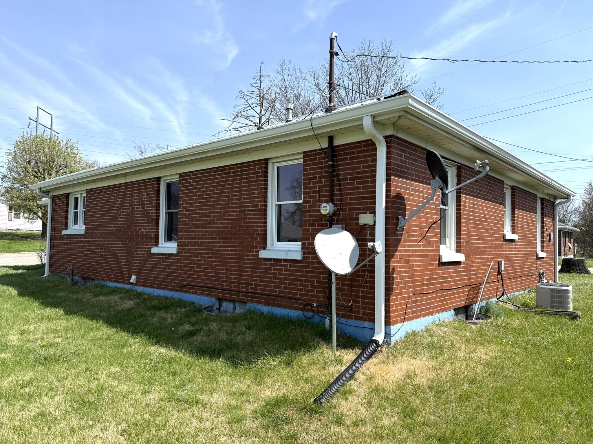 125 Colony Road Property Photo 2