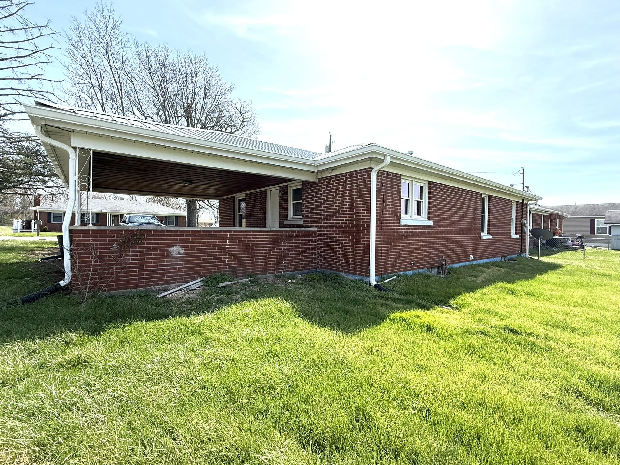 125 Colony Road Property Photo 3