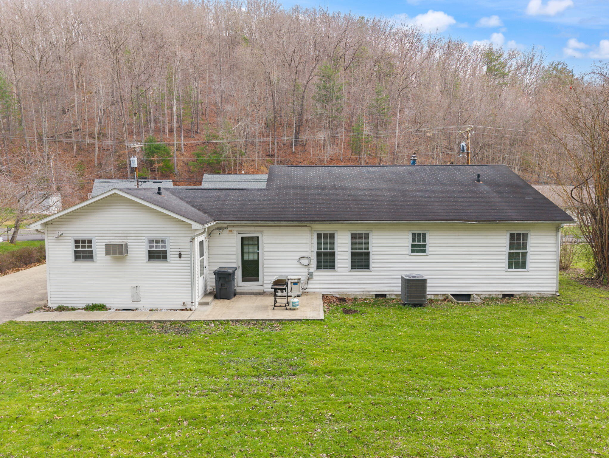 703 Knapp Avenue Property Photo 7