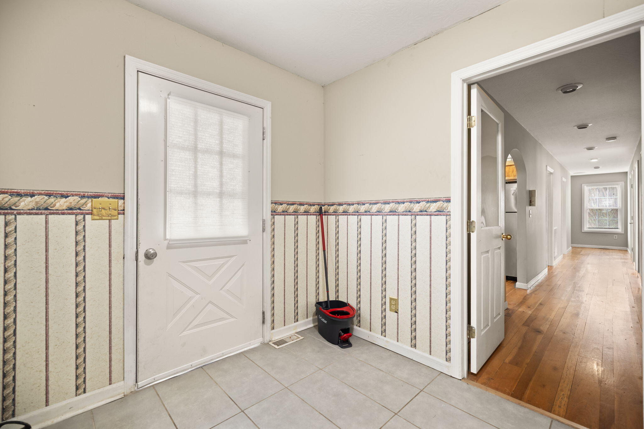 703 Knapp Avenue Property Photo 39