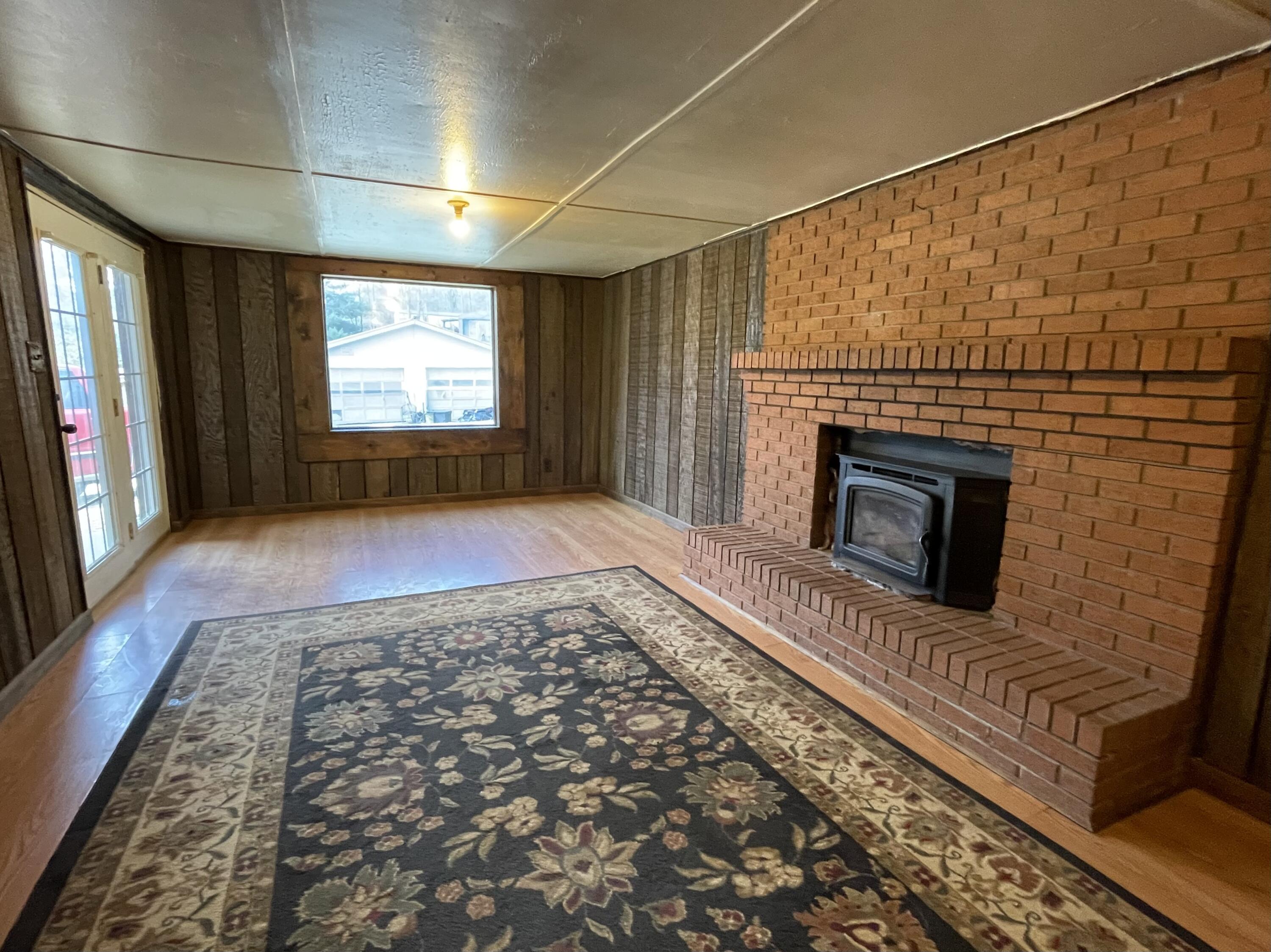912 S Ky 3438 Property Photo 3