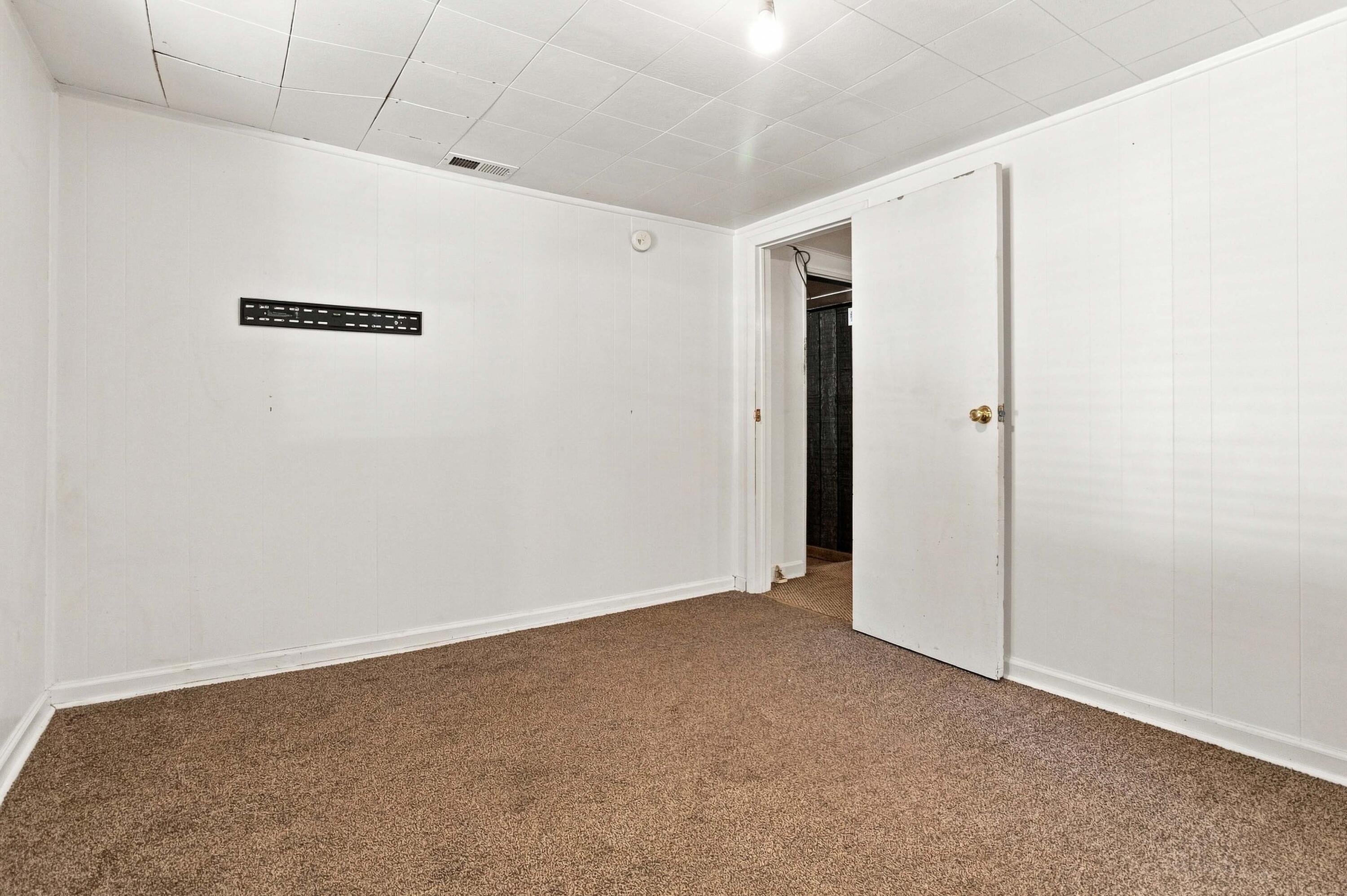 912 S Ky 3438 Property Photo 38