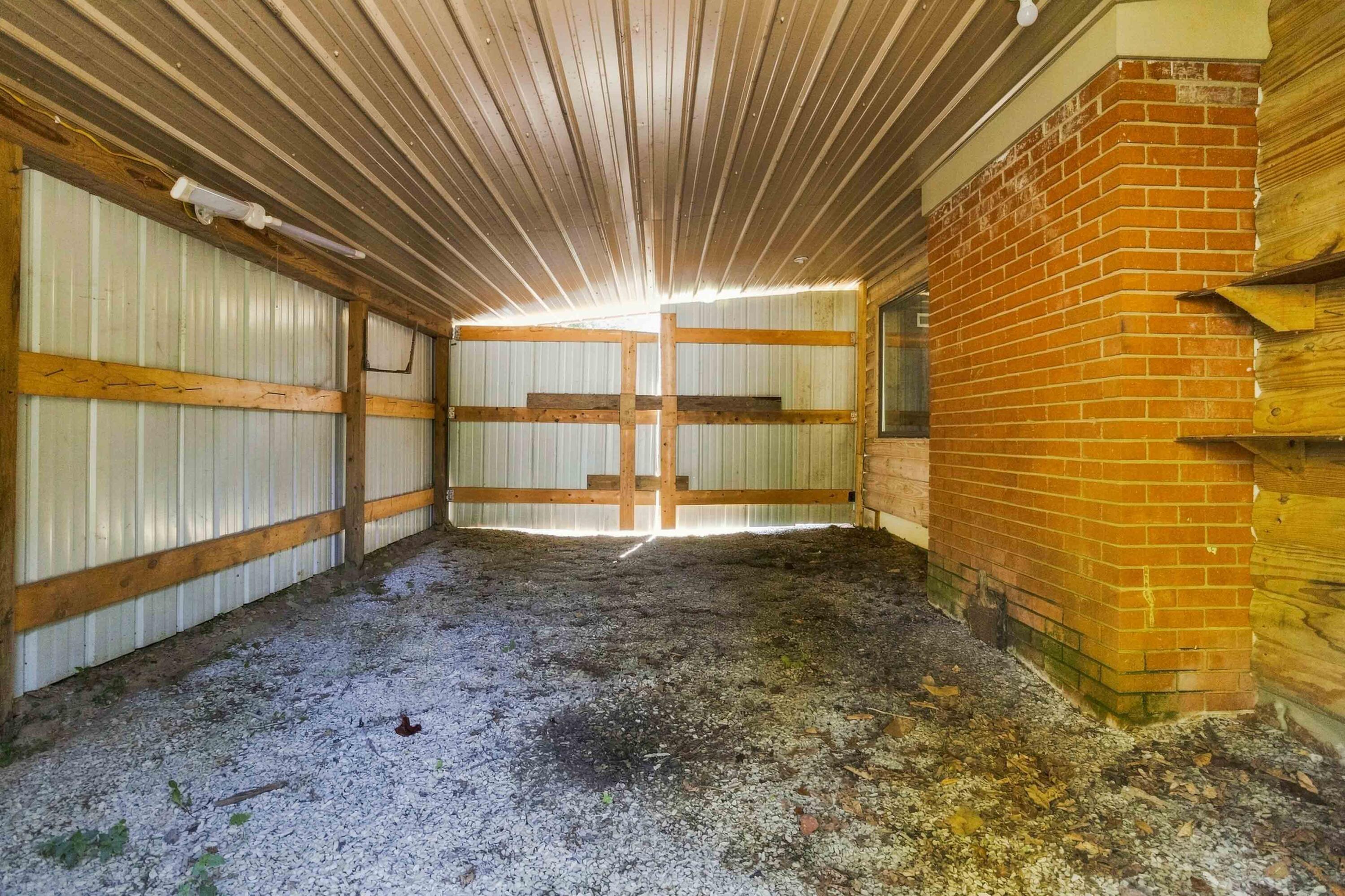 912 S Ky 3438 Property Photo 43