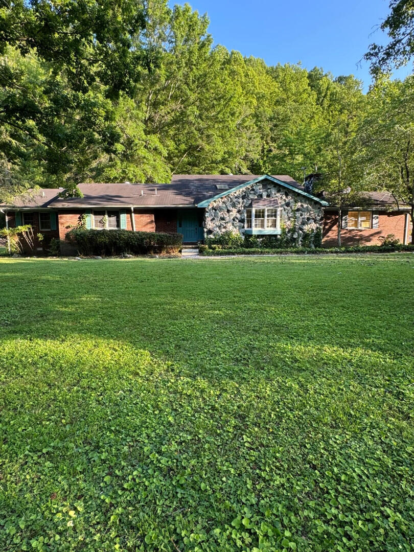 28 Atkins Belcher Road