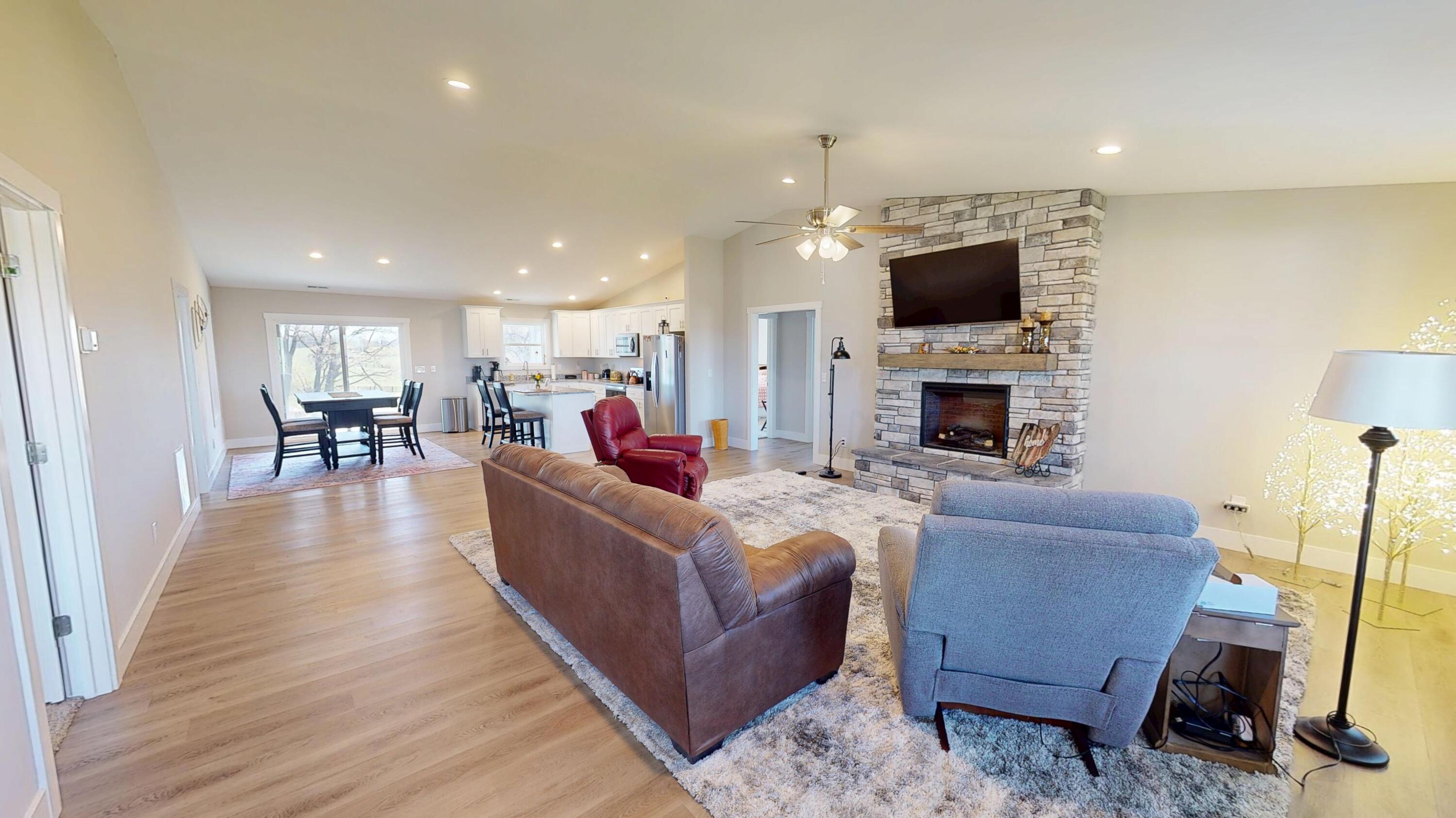 541 Beacon Street Property Photo 6