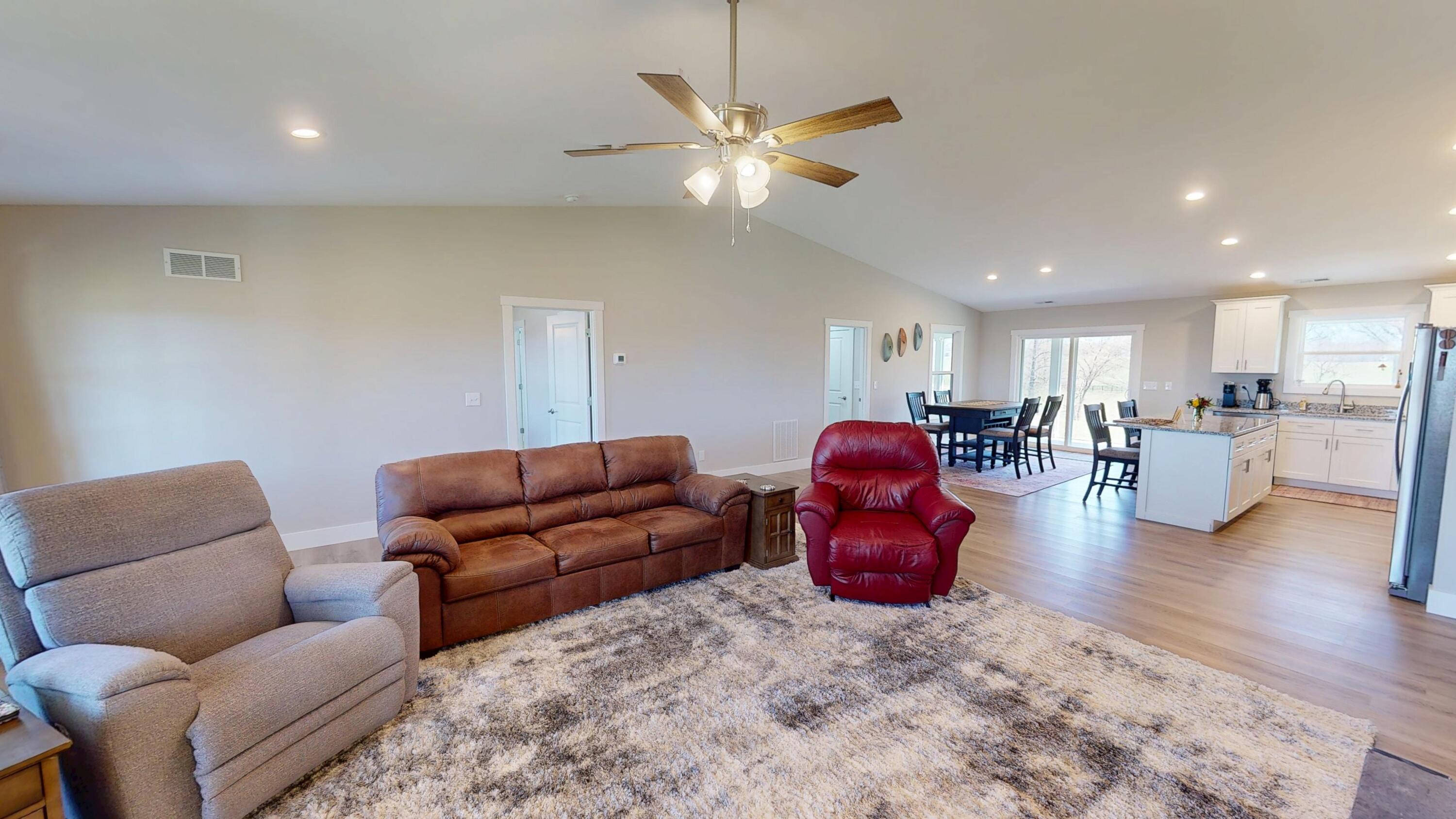 541 Beacon Street Property Photo 8