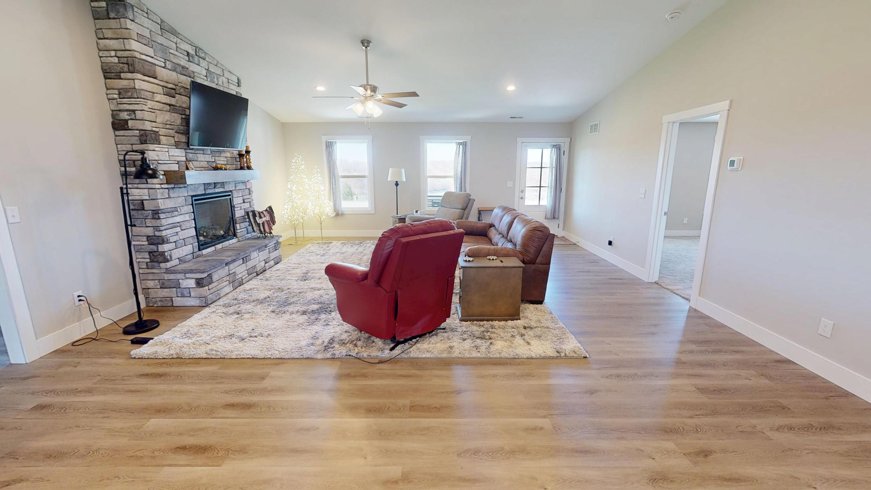 541 Beacon Street Property Photo 9