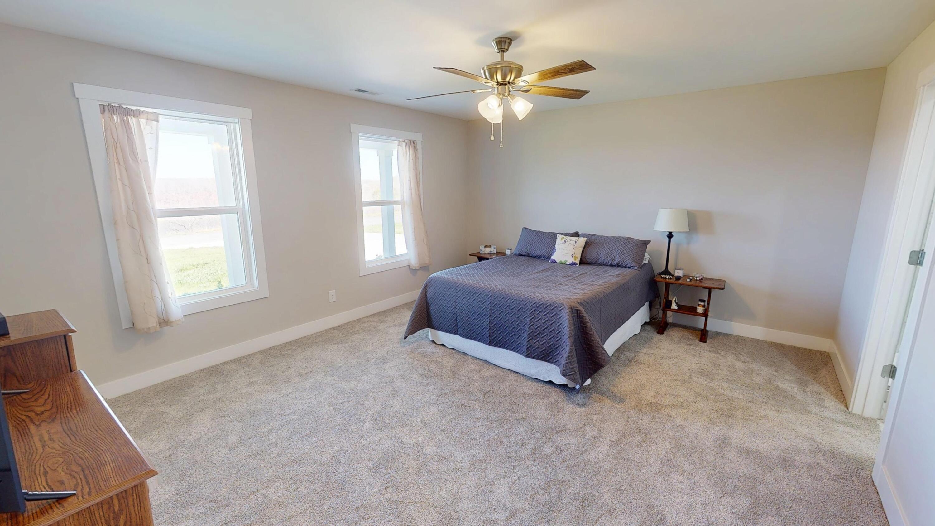 541 Beacon Street Property Photo 18