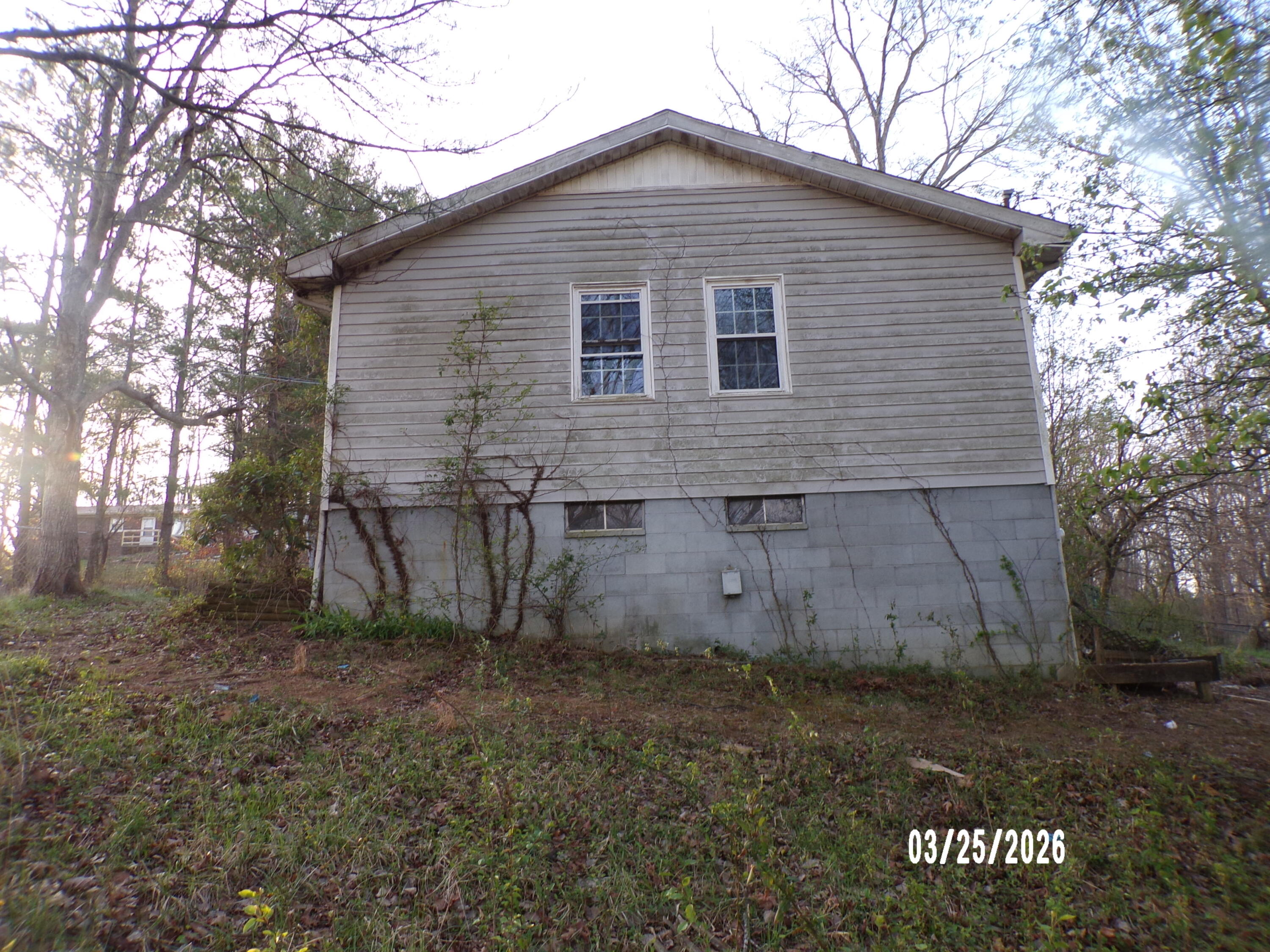 720 Kirby Lane Property Photo 3