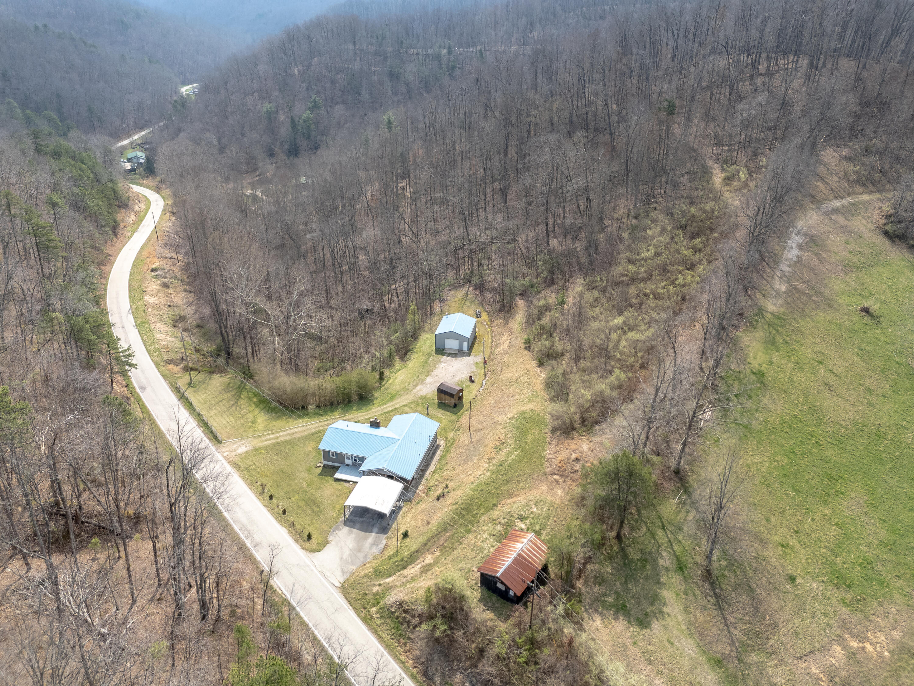 4934 State Highway 589 Property Photo 2