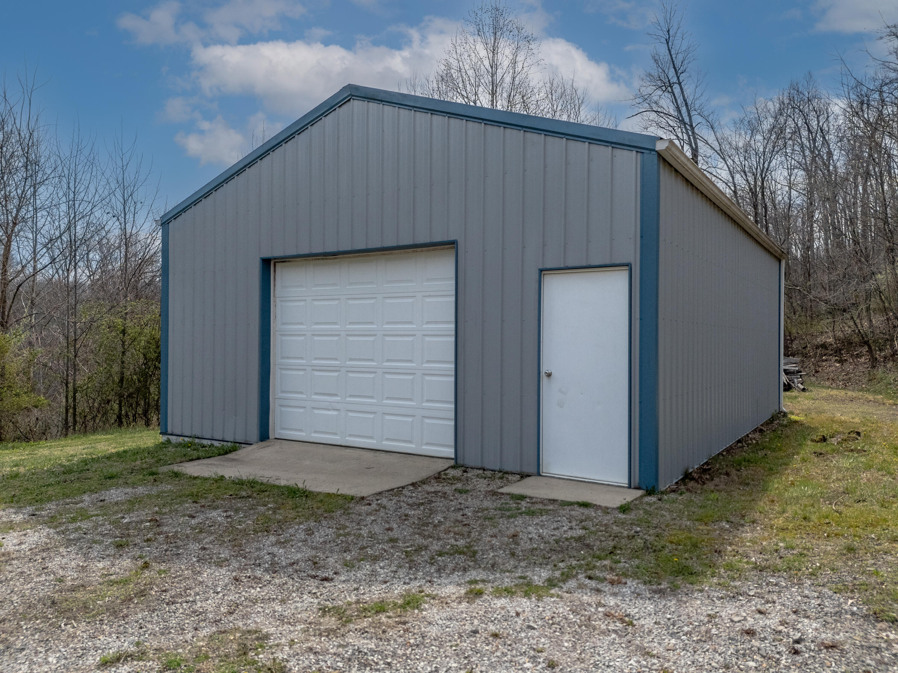 4934 State Highway 589 Property Photo 6