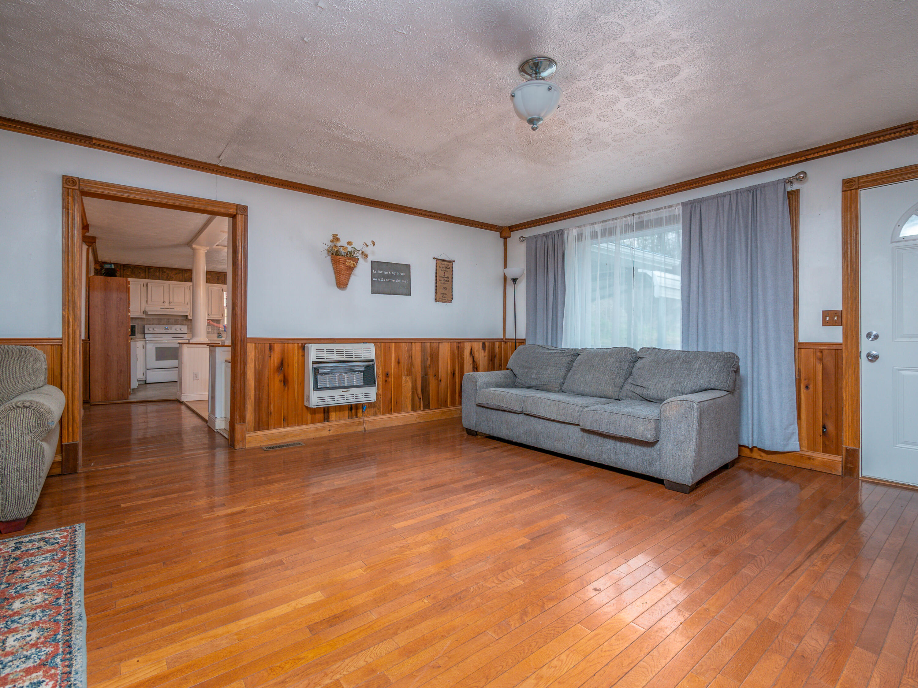 4934 State Highway 589 Property Photo 10