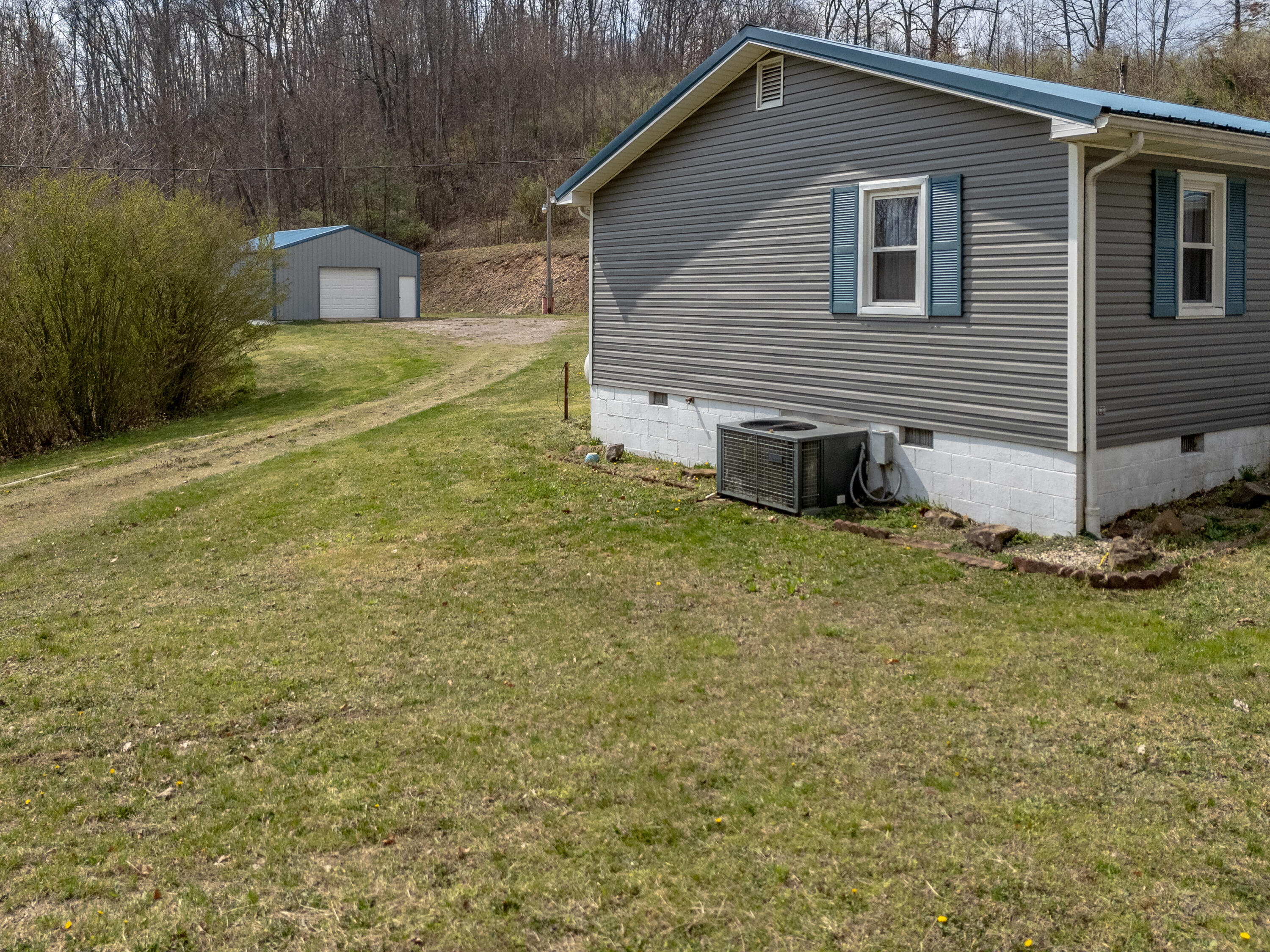 4934 State Highway 589 Property Photo 44