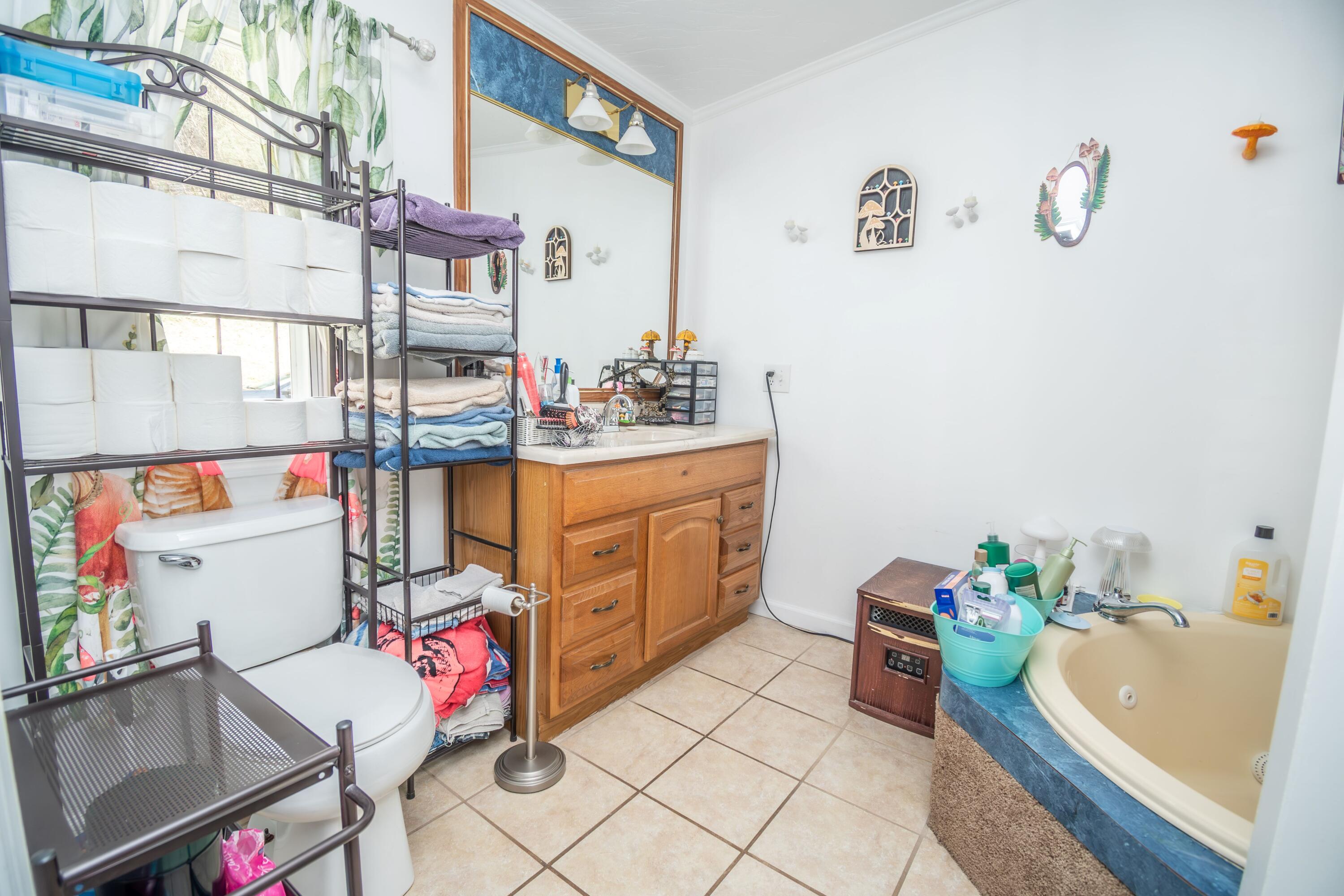 706 Abner Fork Road Property Photo 14