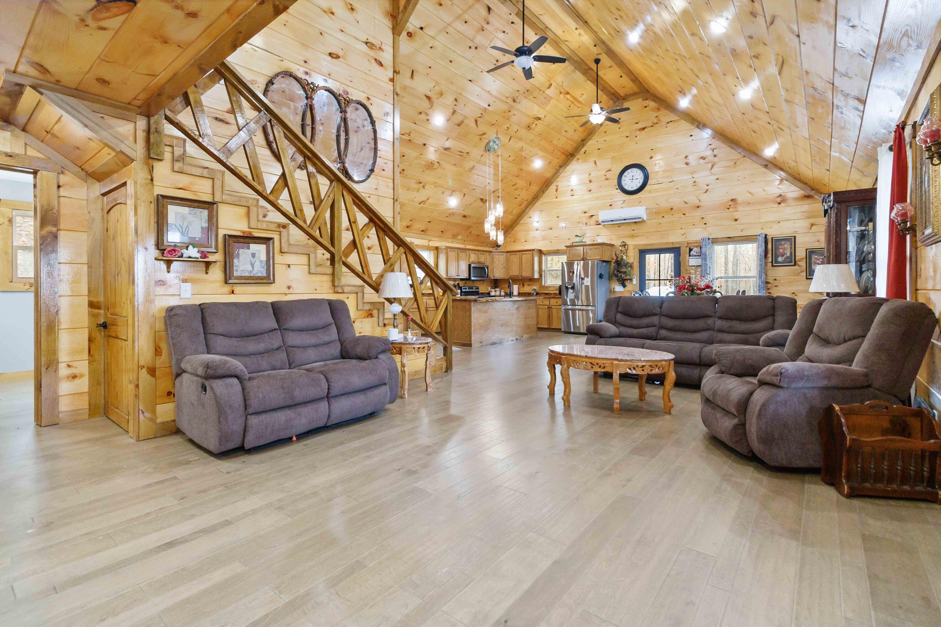 945 3447 Highway Property Photo 6