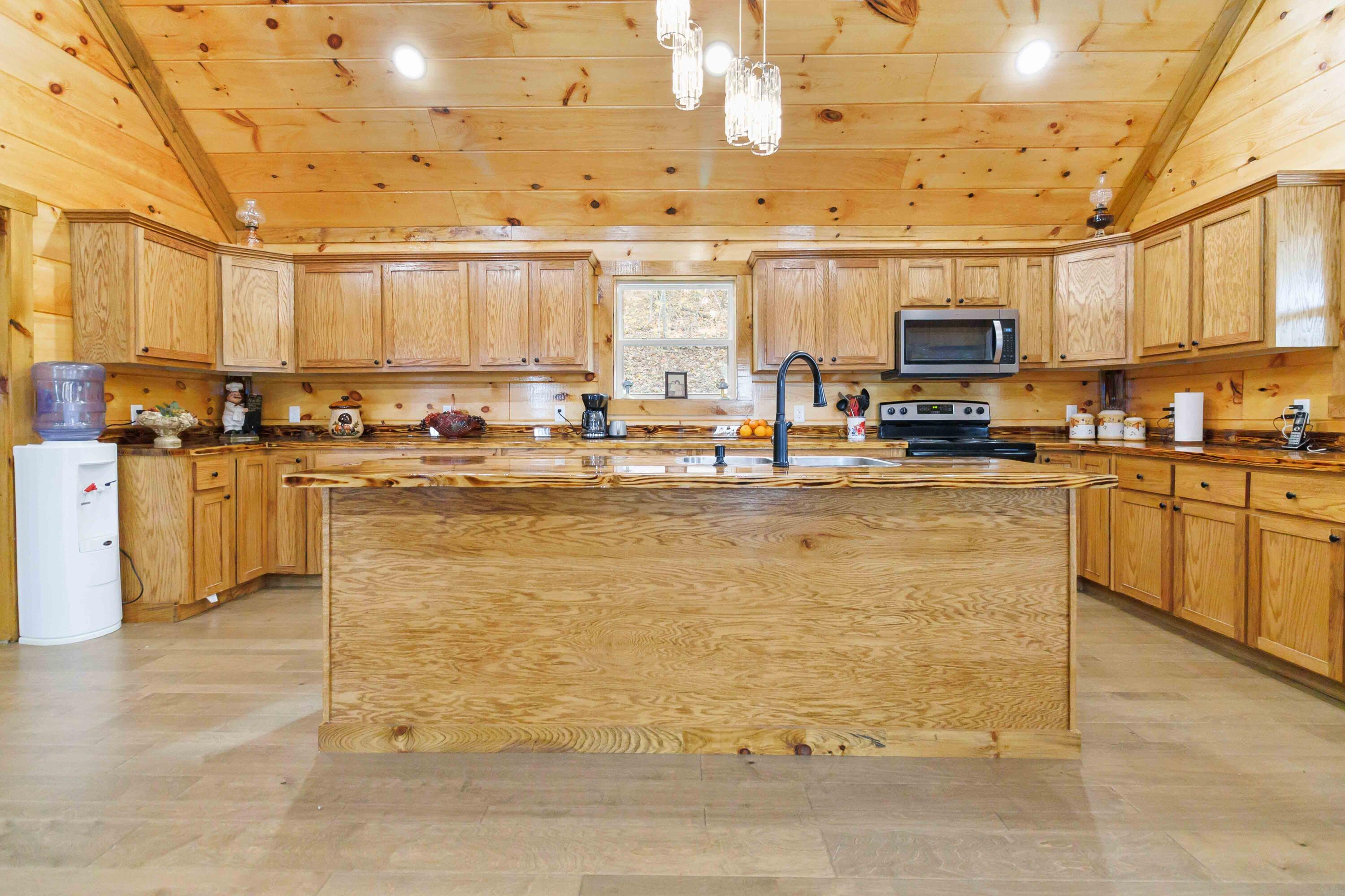 945 3447 Highway Property Photo 11