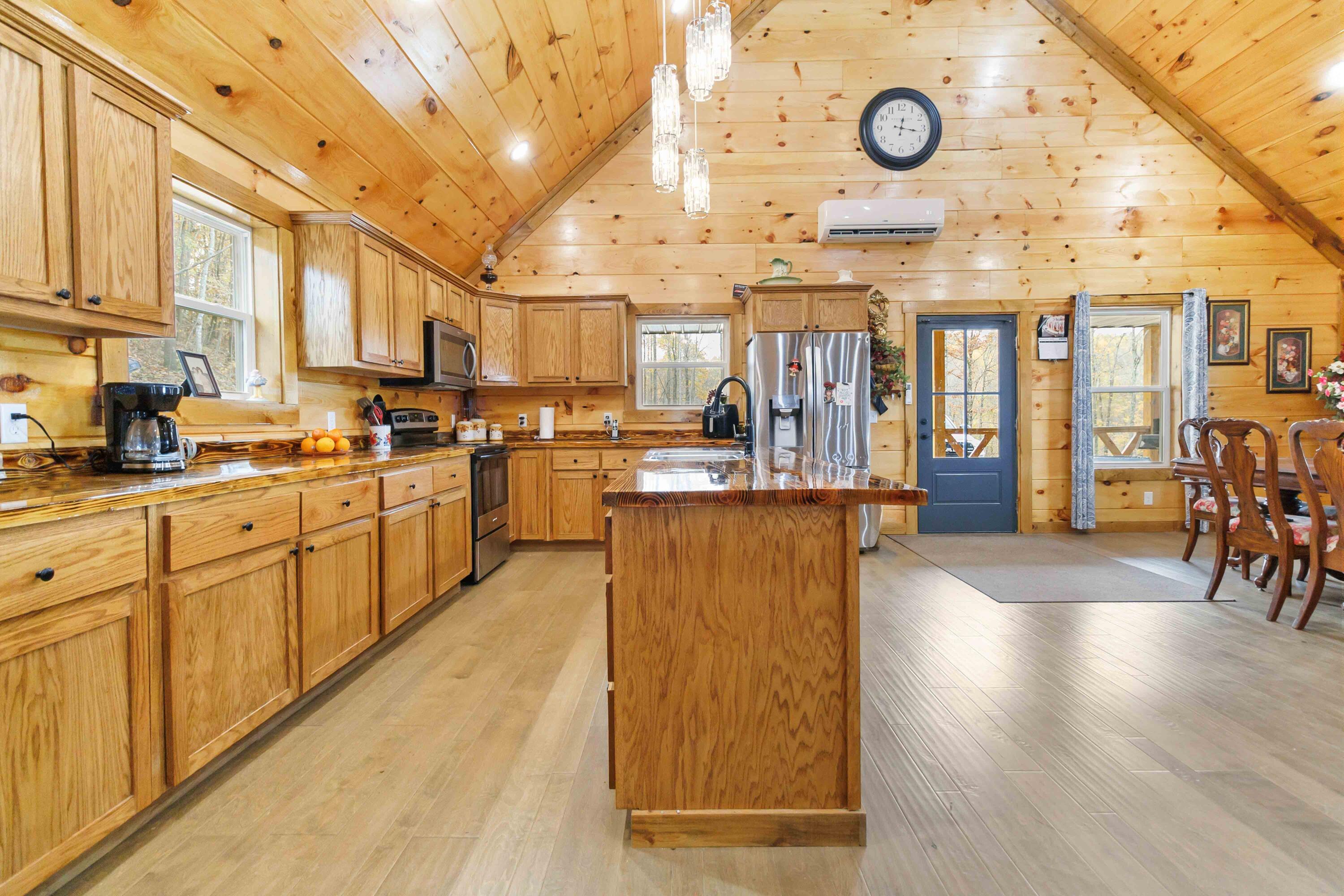 945 3447 Highway Property Photo 13