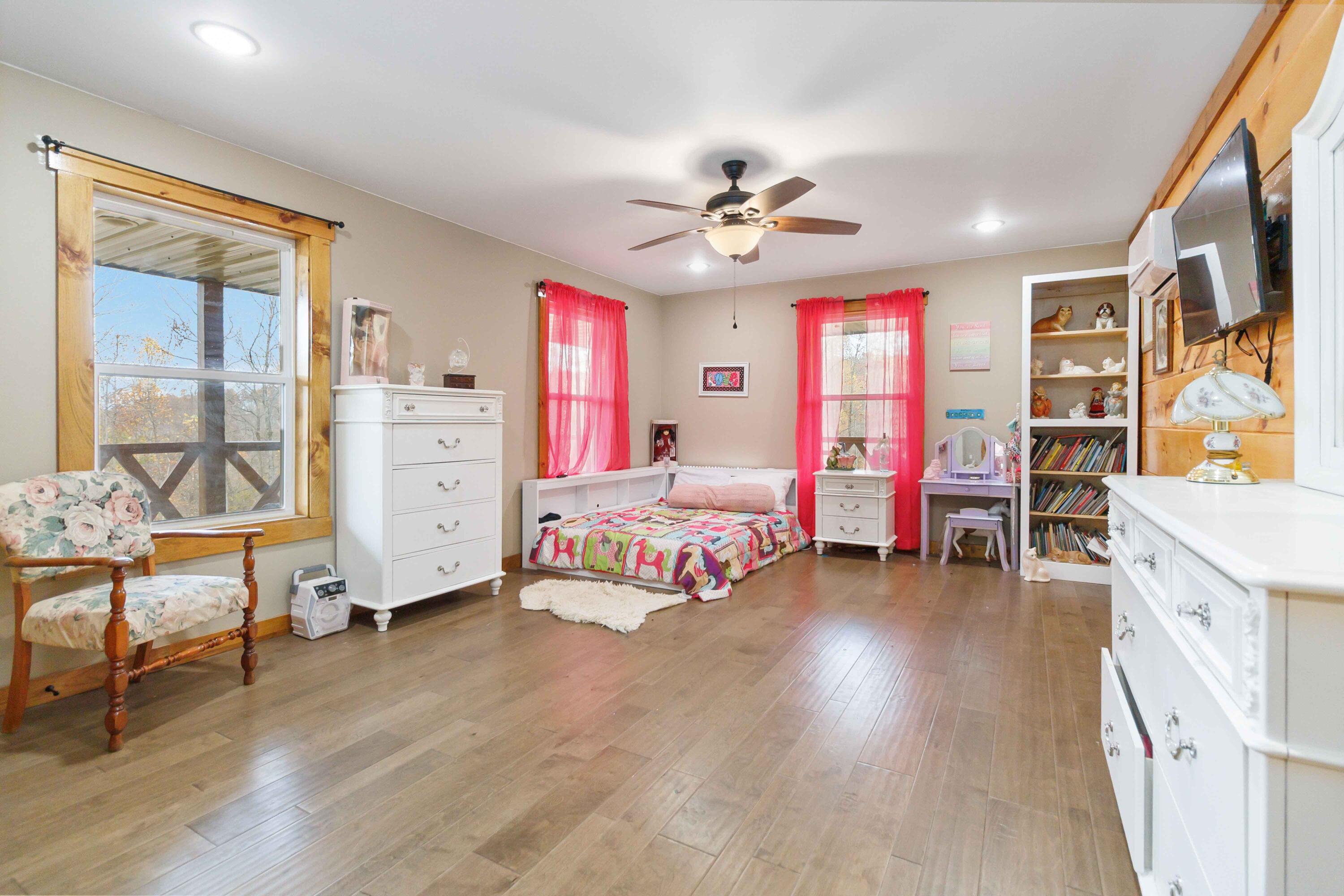 945 3447 Highway Property Photo 15