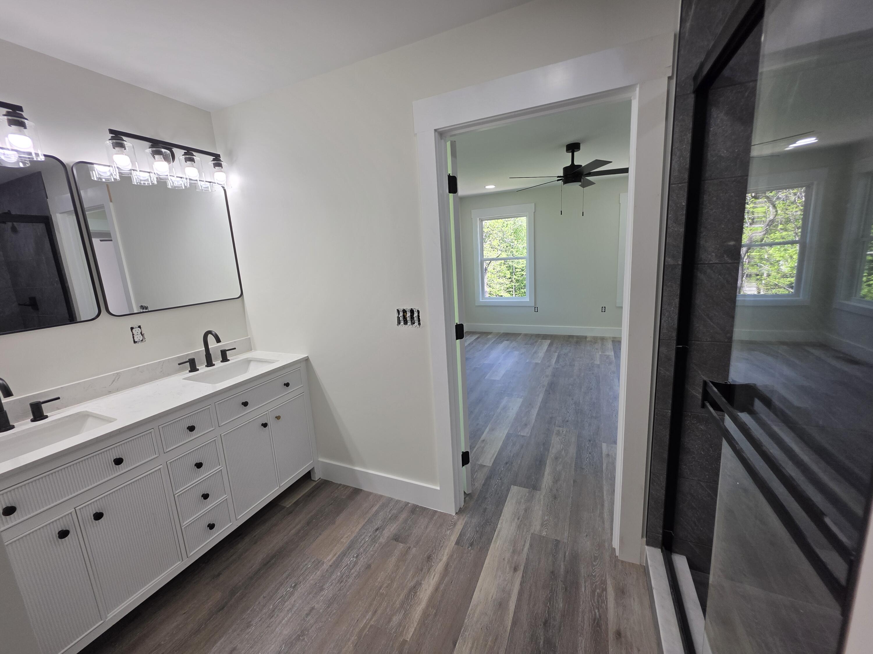 618 Gordon Street Property Photo 13