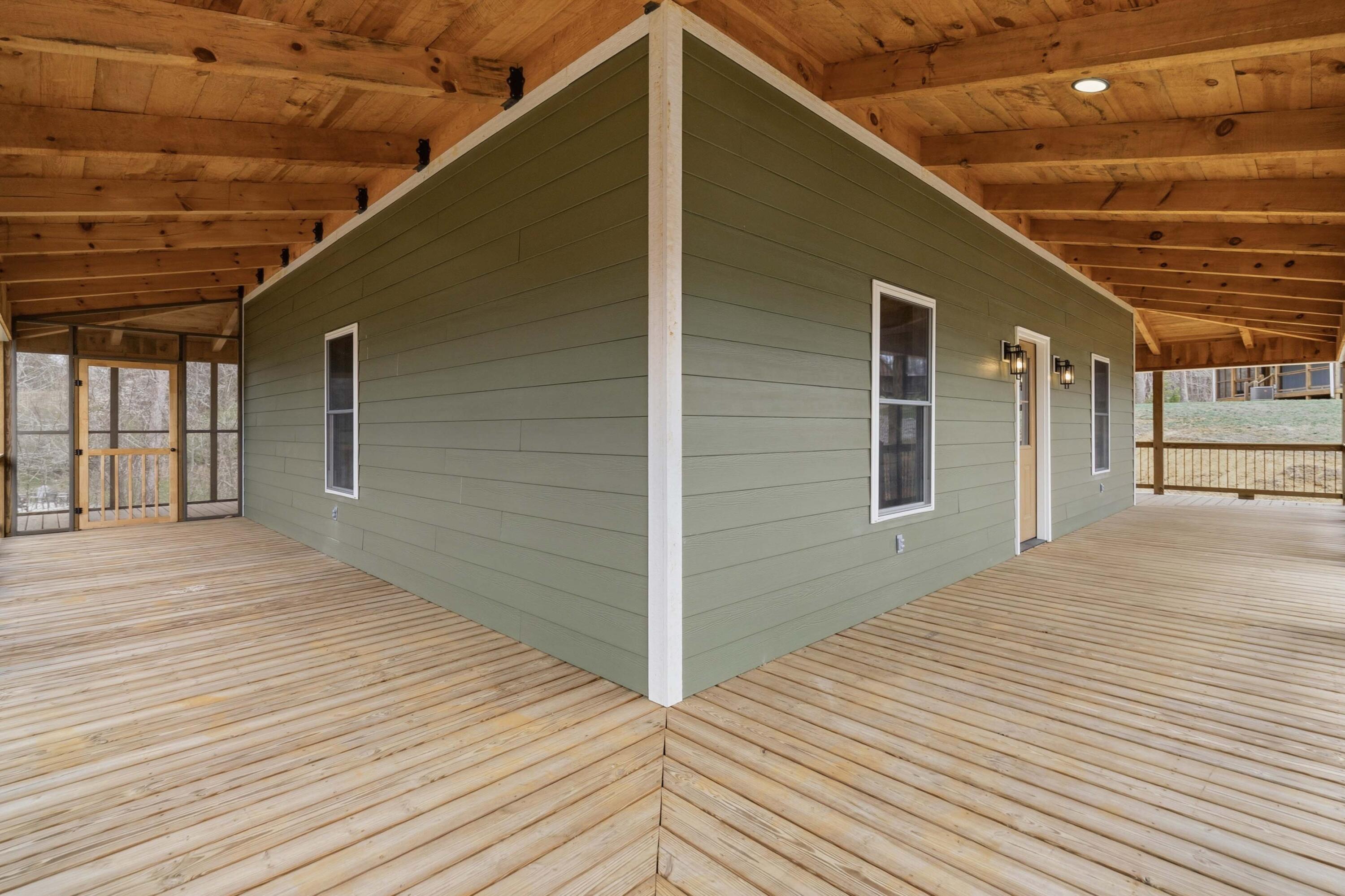 131 Pumpkin Creek Circle Property Photo 4
