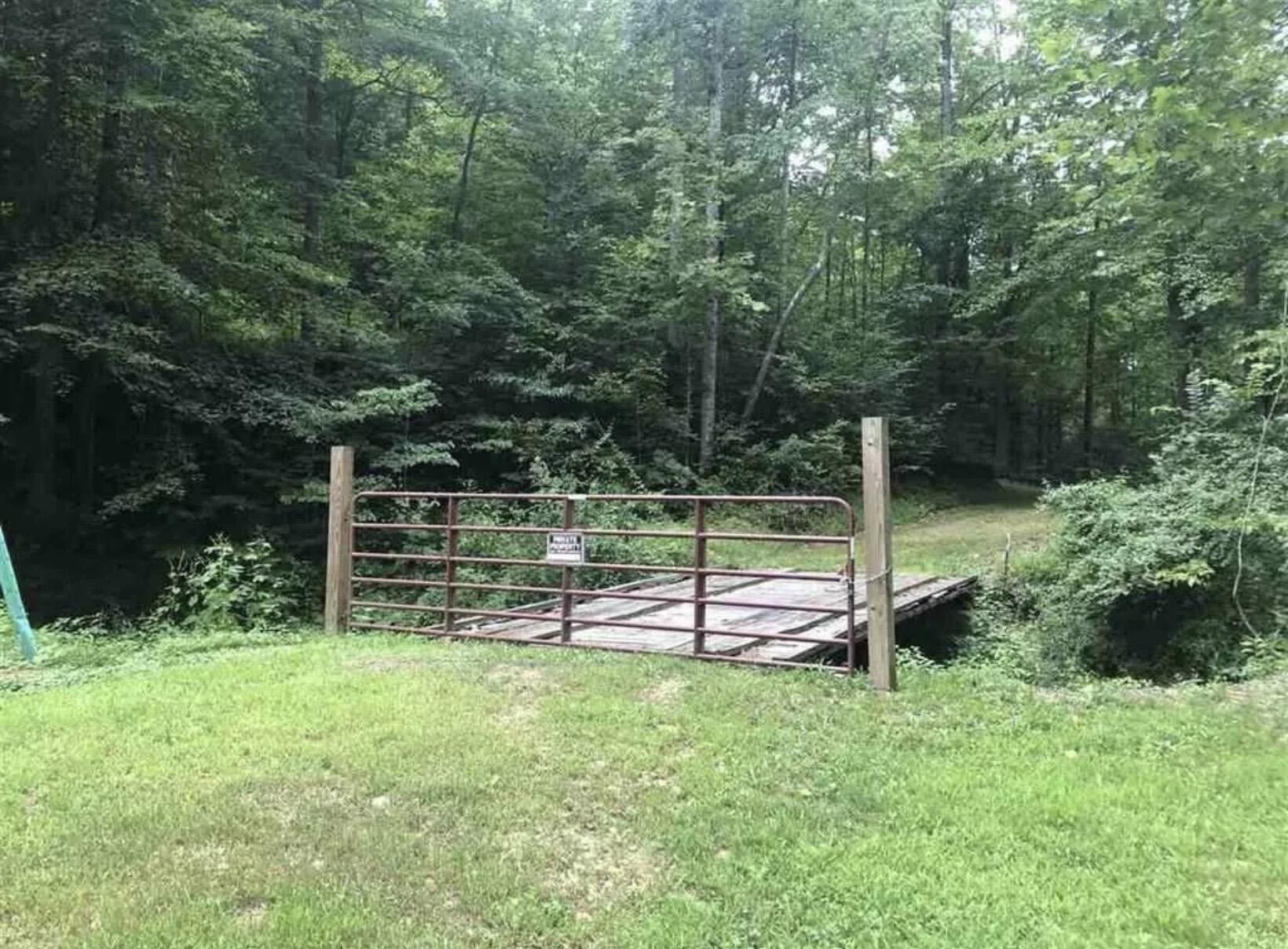 3252 Scotts Branch Road Property Photo 6