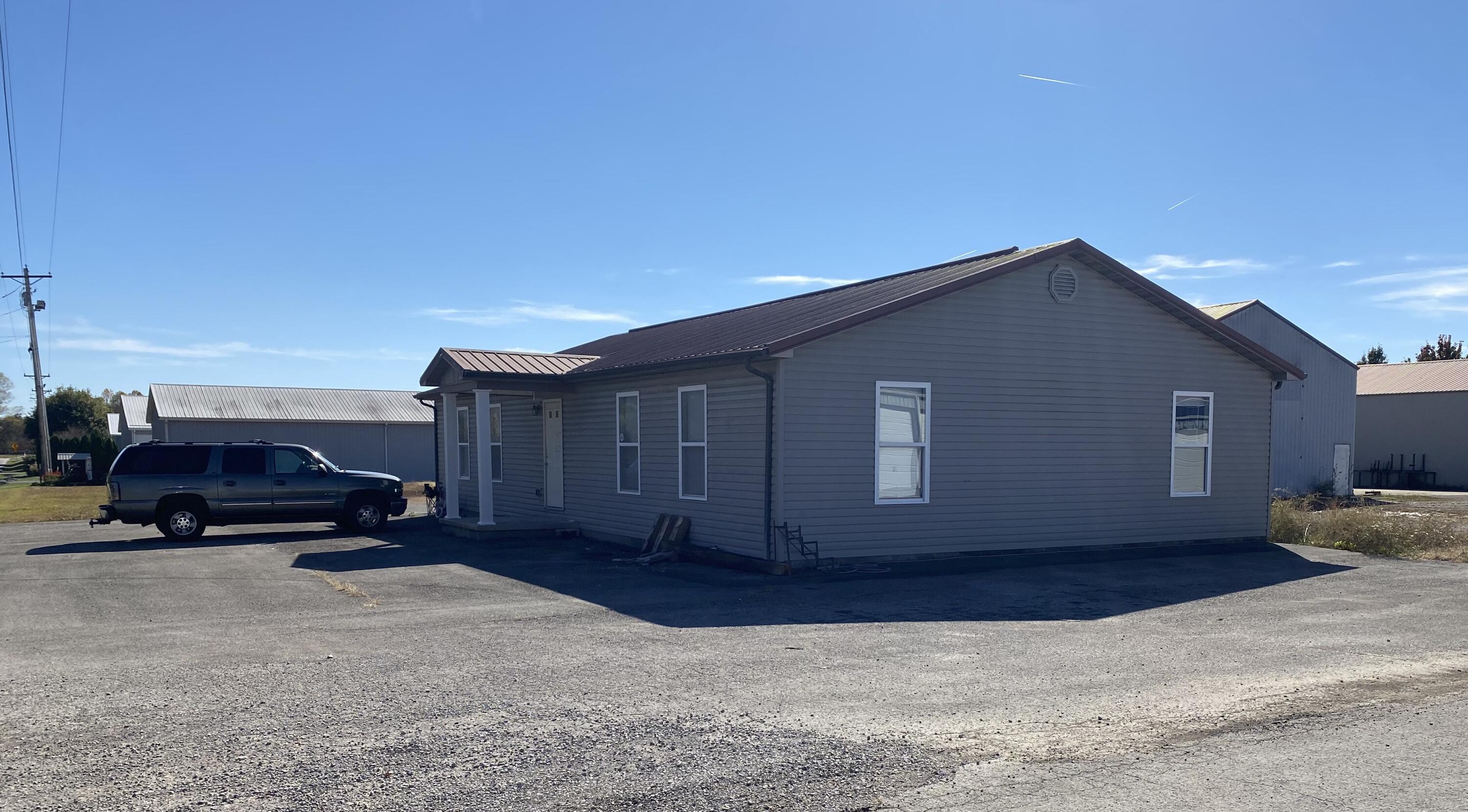 698 State Hwy 1383 Property Photo 4